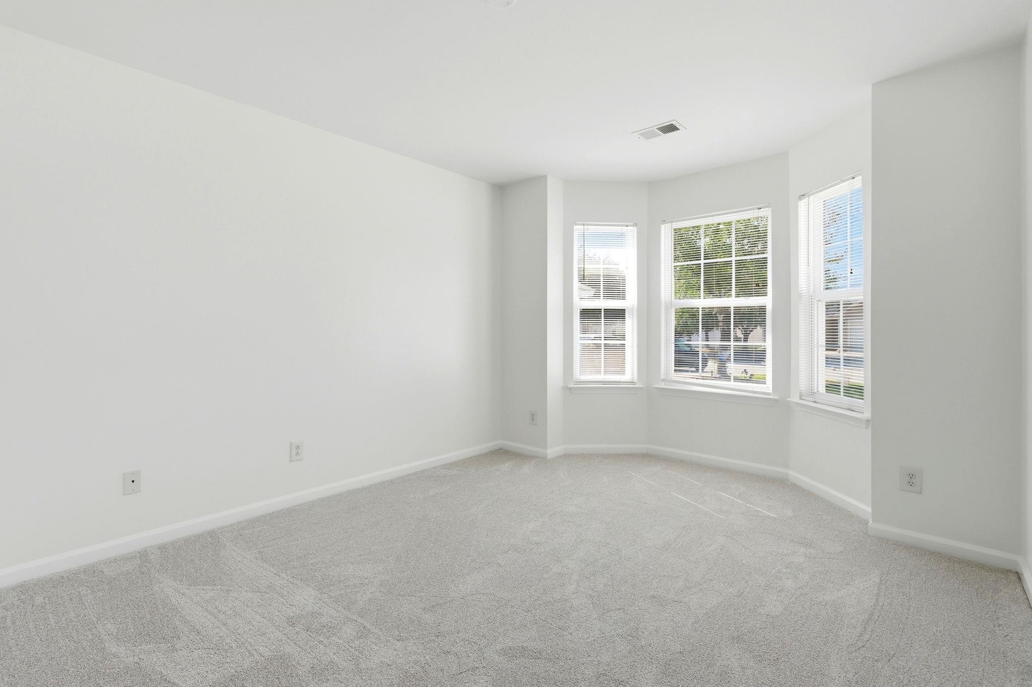 120 Junco Circle Property Photo 9
