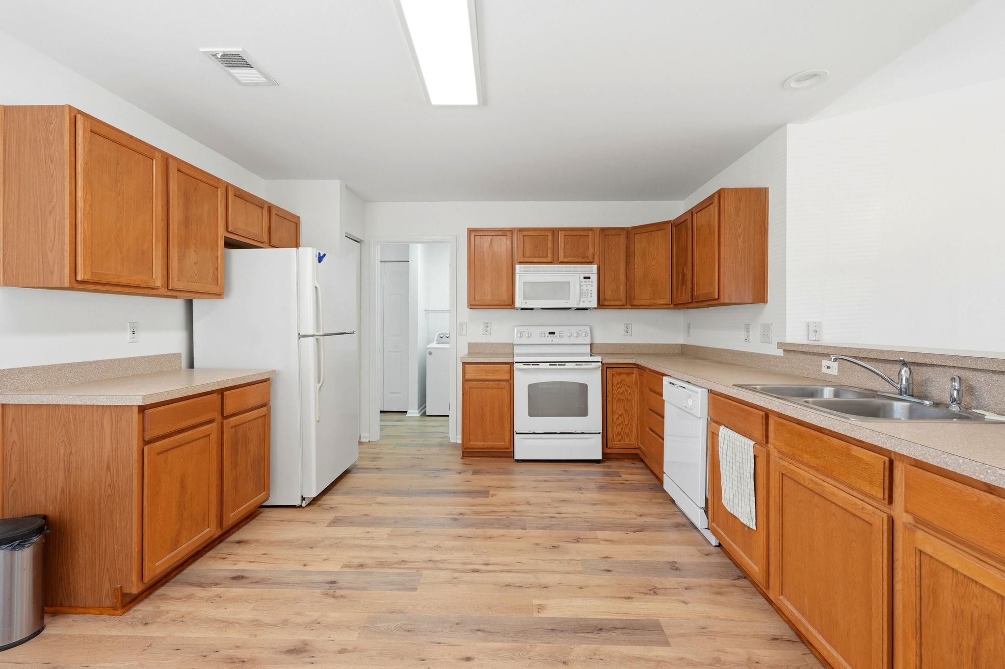 120 Junco Circle Property Photo 11