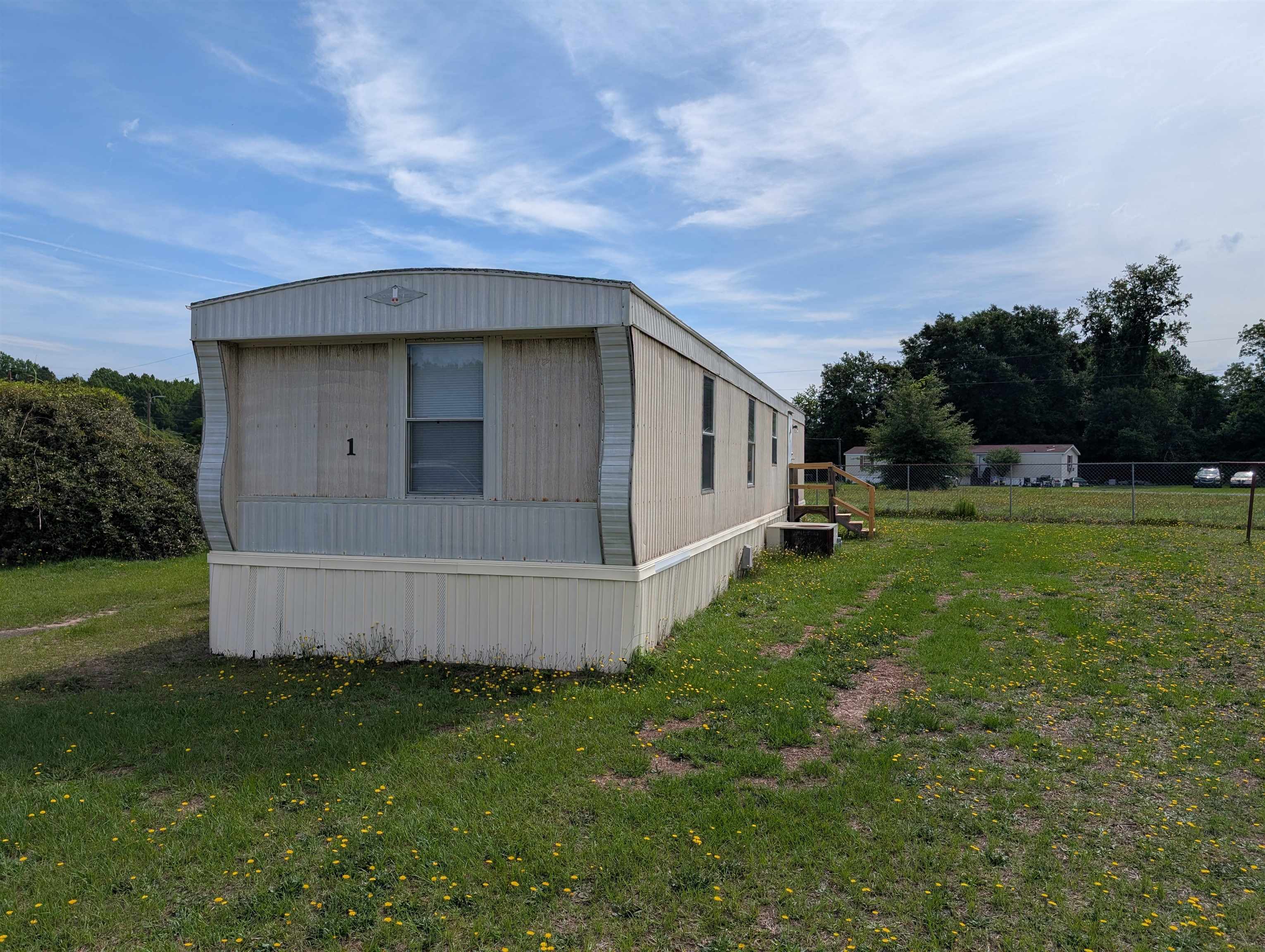 5326 Chinaberry Rd. Property Photo 8