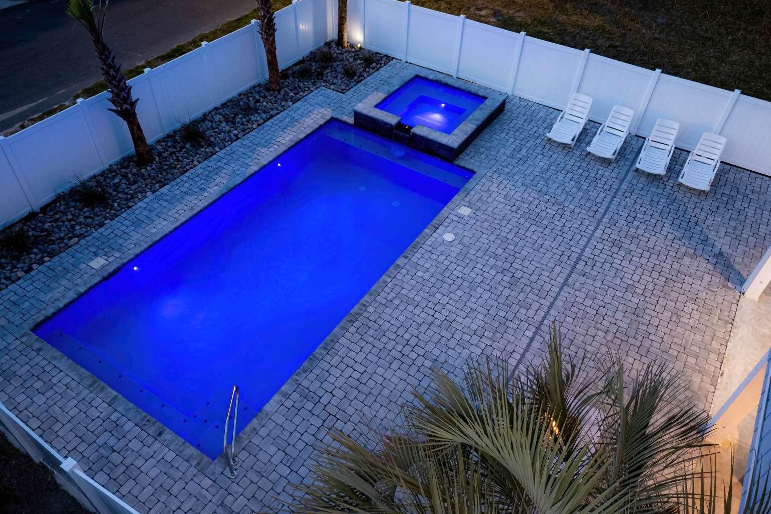 4606 Surf St. Property Photo 3