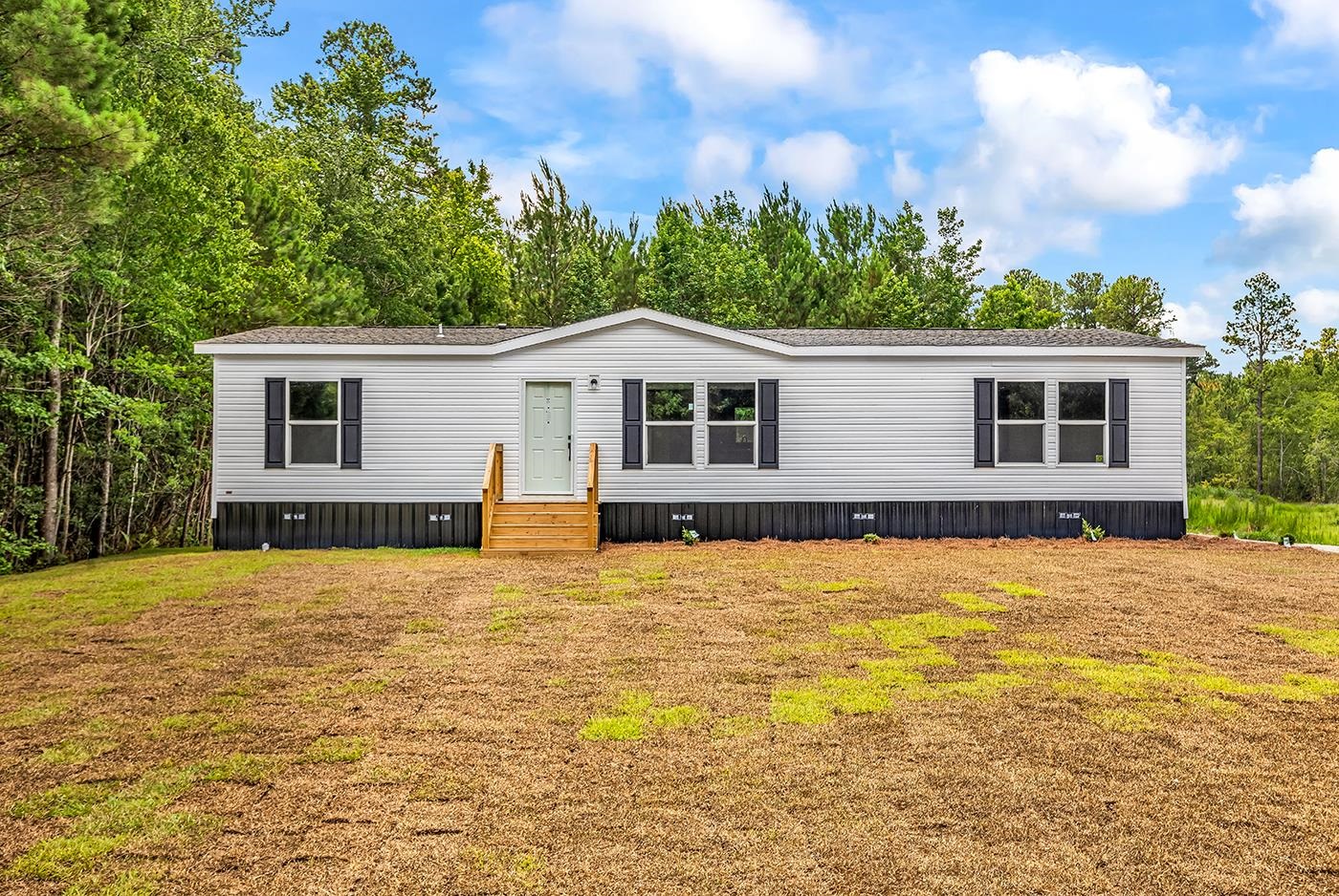 2148 Hughes Gasque Rd. Property Photo 1