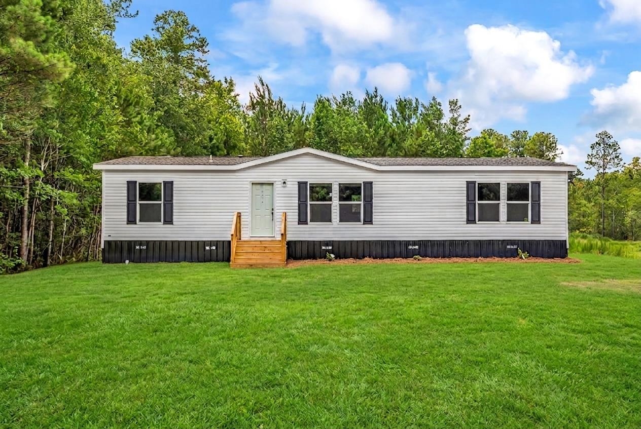 2148 Hughes Gasque Rd. Property Photo 1