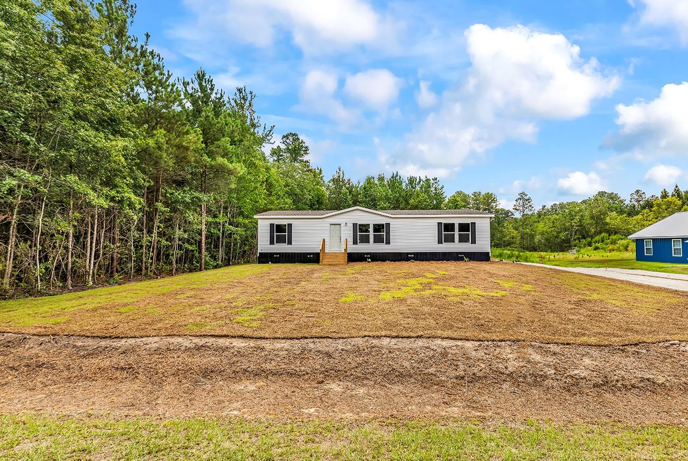 2148 Hughes Gasque Rd. Property Photo 2