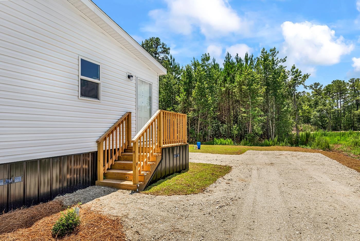 2148 Hughes Gasque Rd. Property Photo 6