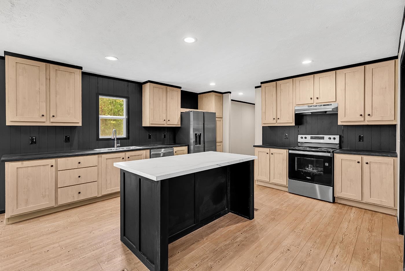2148 Hughes Gasque Rd. Property Photo 16