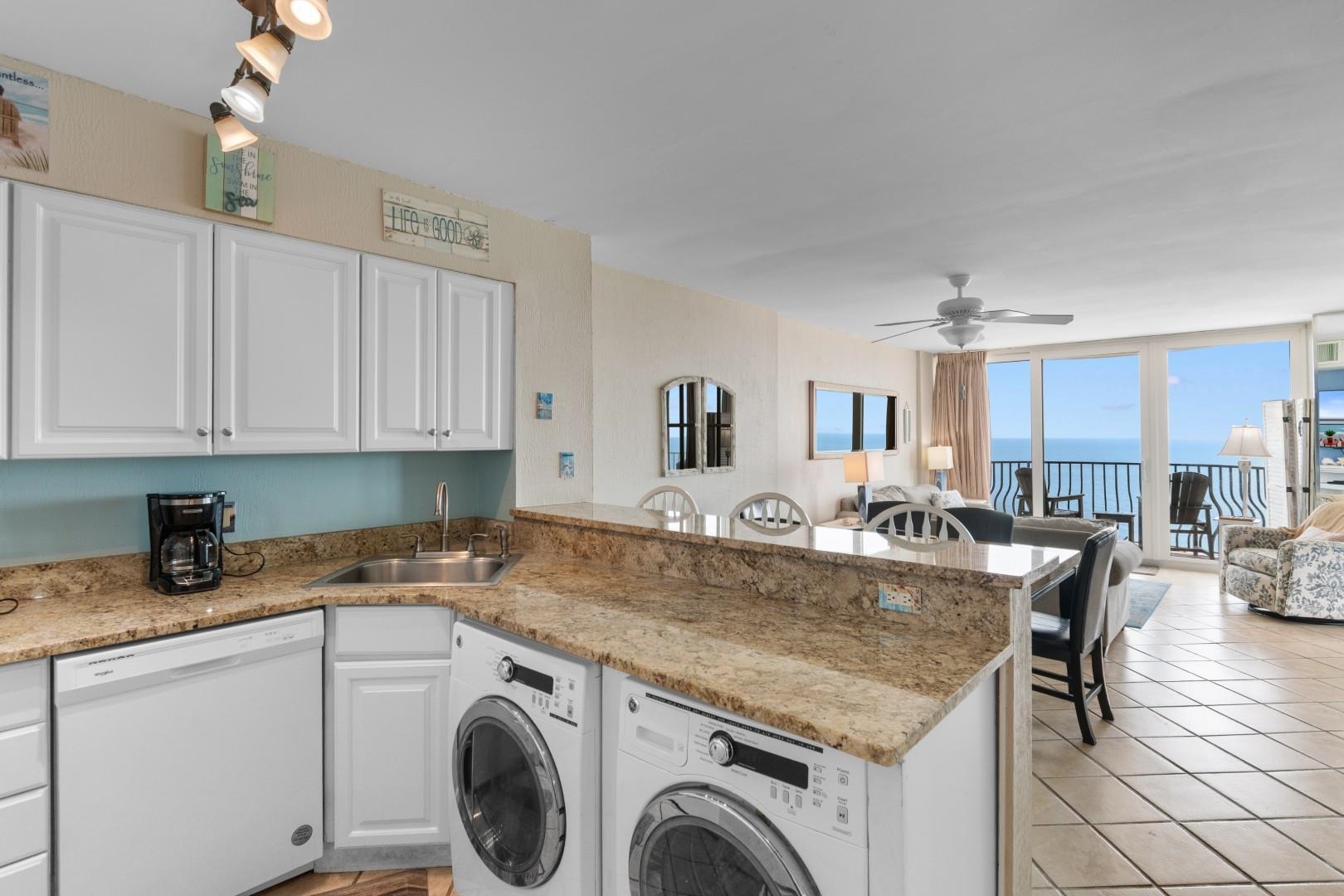 2500 N Ocean Blvd. Property Photo 6
