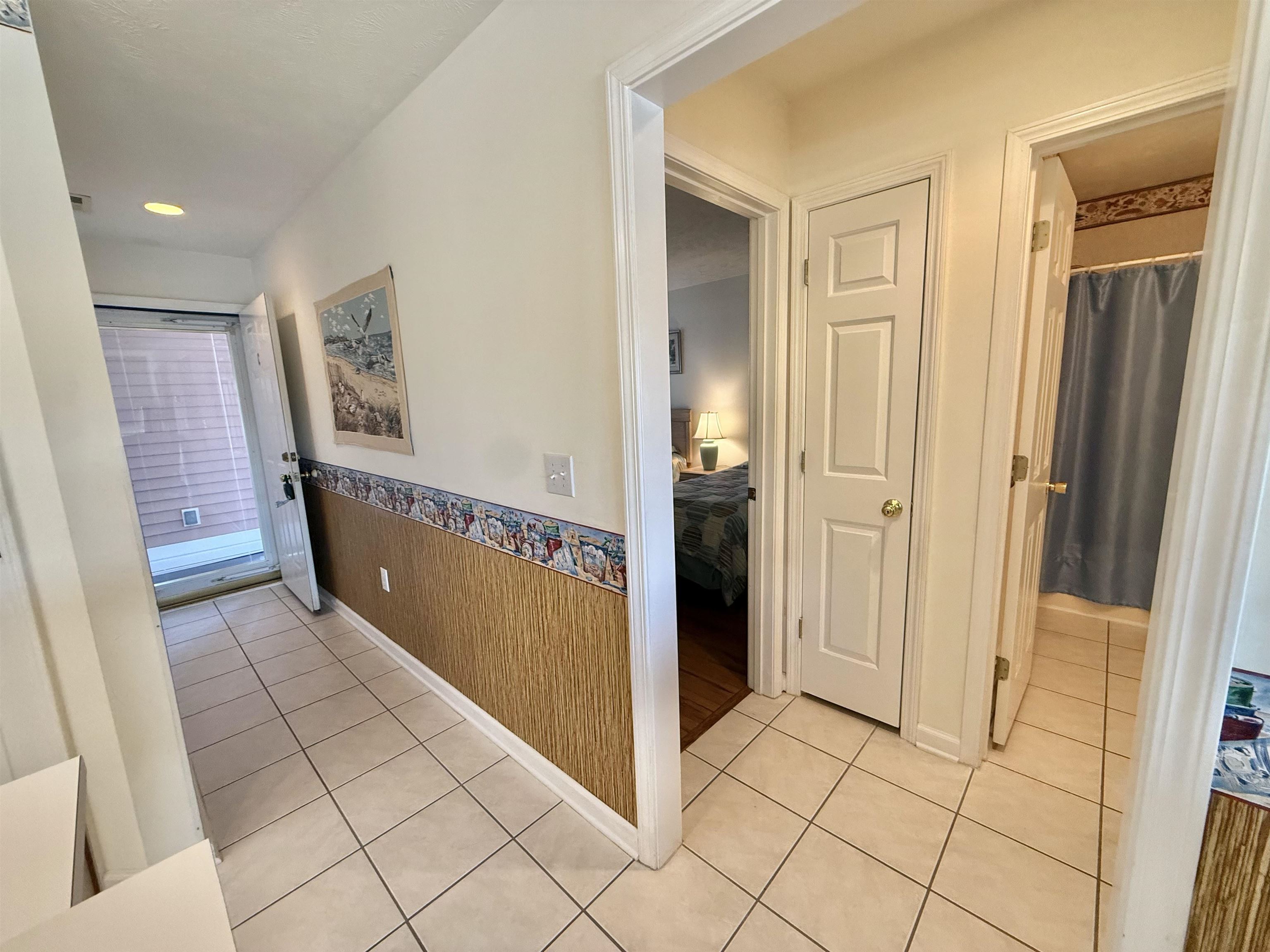 606 Waterway Village Blvd. Property Photo 9