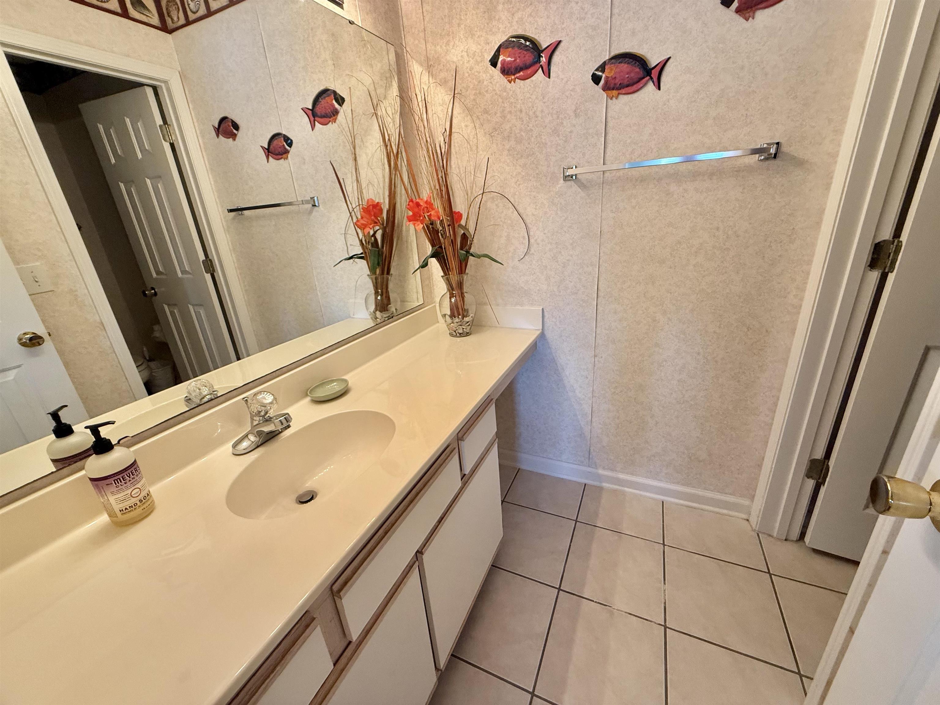 606 Waterway Village Blvd. Property Photo 16
