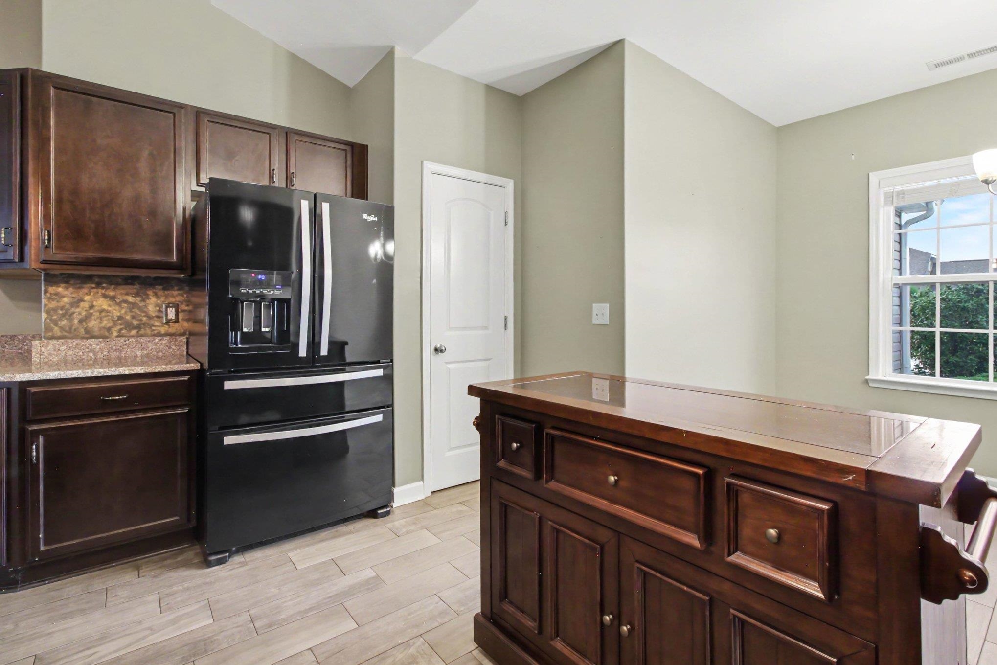 2708 Desert Rose St. Property Photo 11