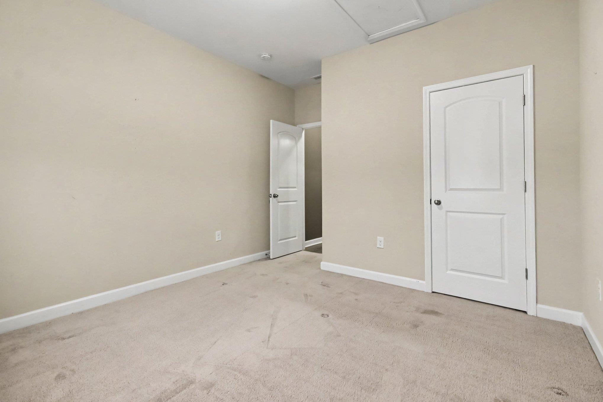 2708 Desert Rose St. Property Photo 19