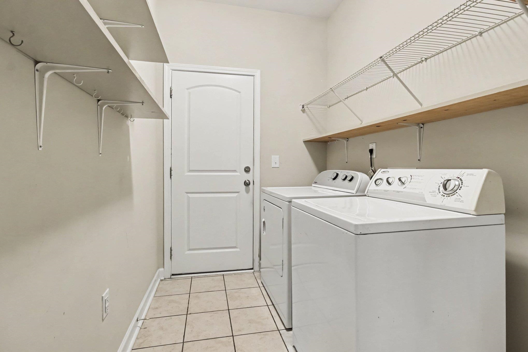 2708 Desert Rose St. Property Photo 23