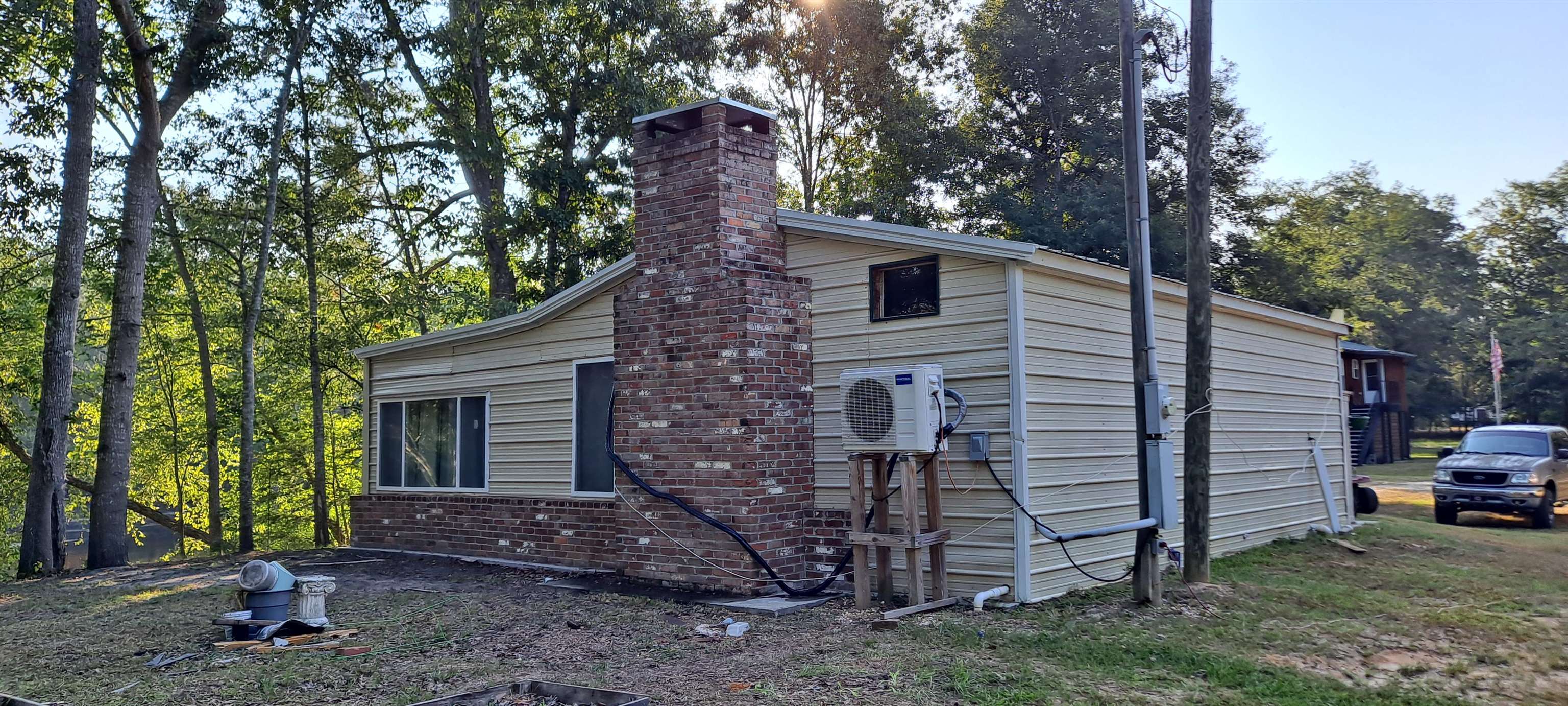 501 Trussel Rd. Property Photo 17