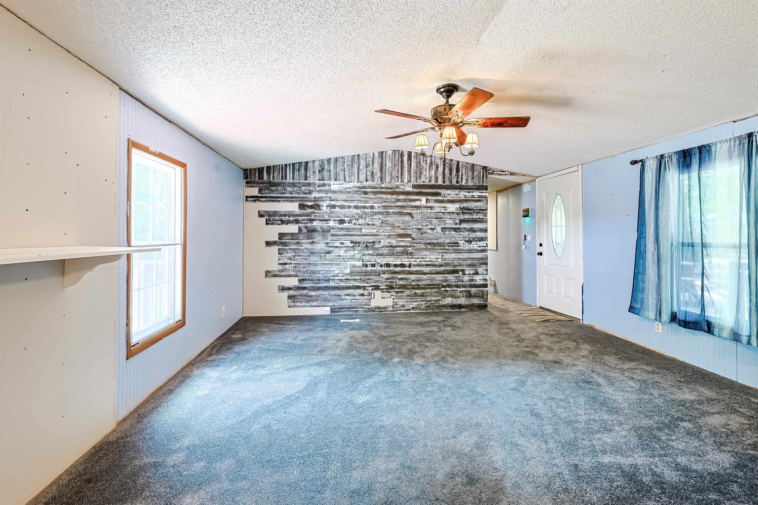 3050 Johnson Loop Property Photo 2