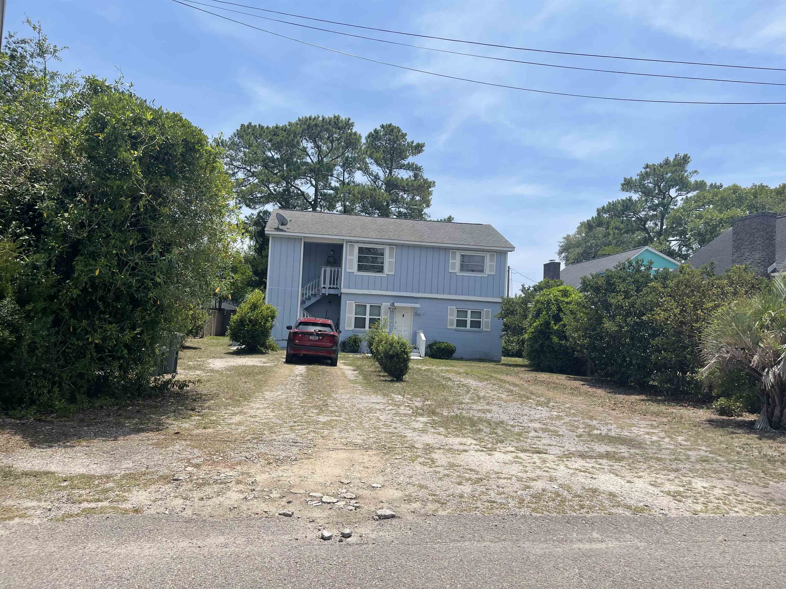 2705 Edge Dr. Property Photo 2