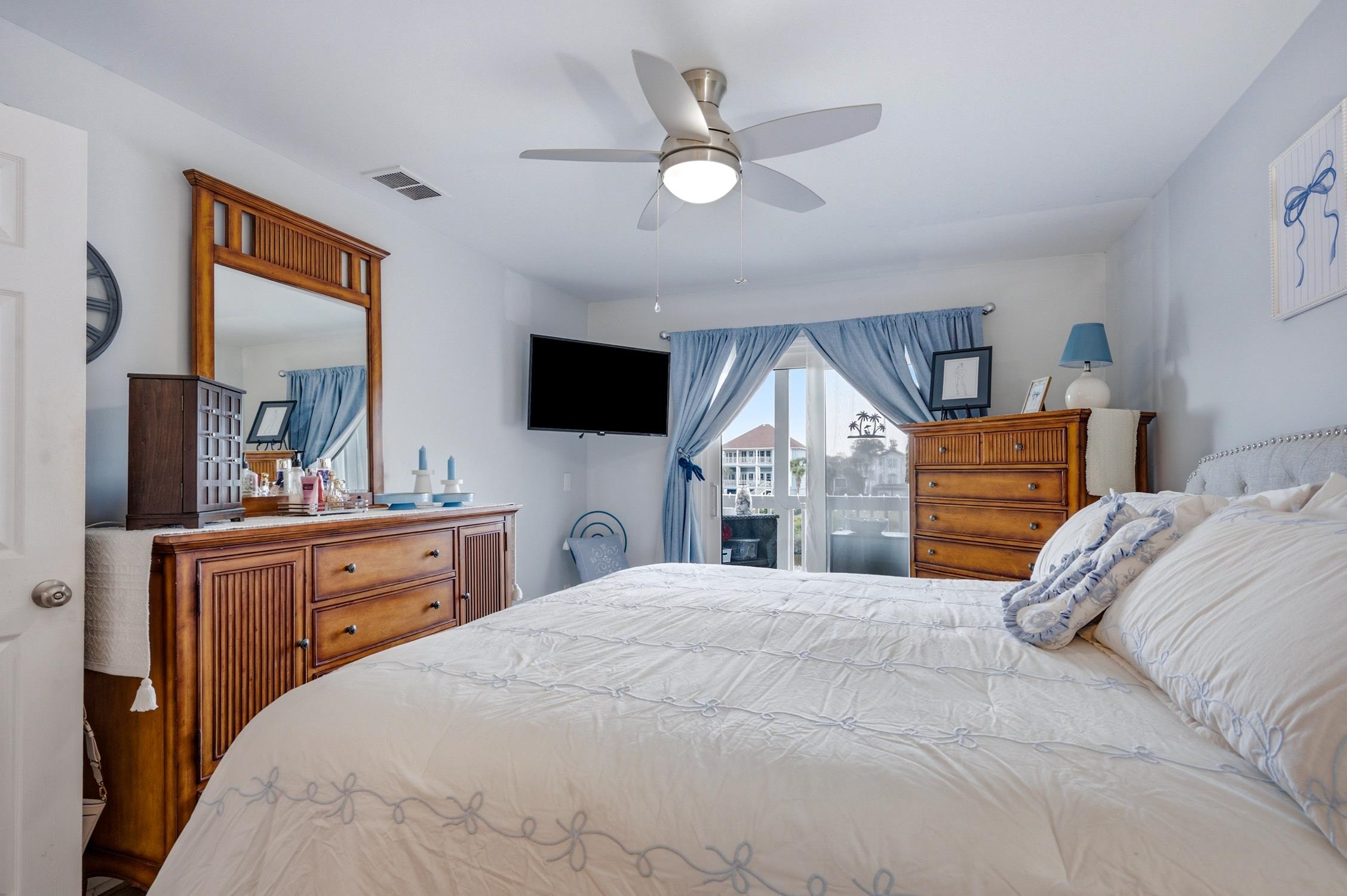 4526 W Plantation Harbour Dr. Property Photo 14