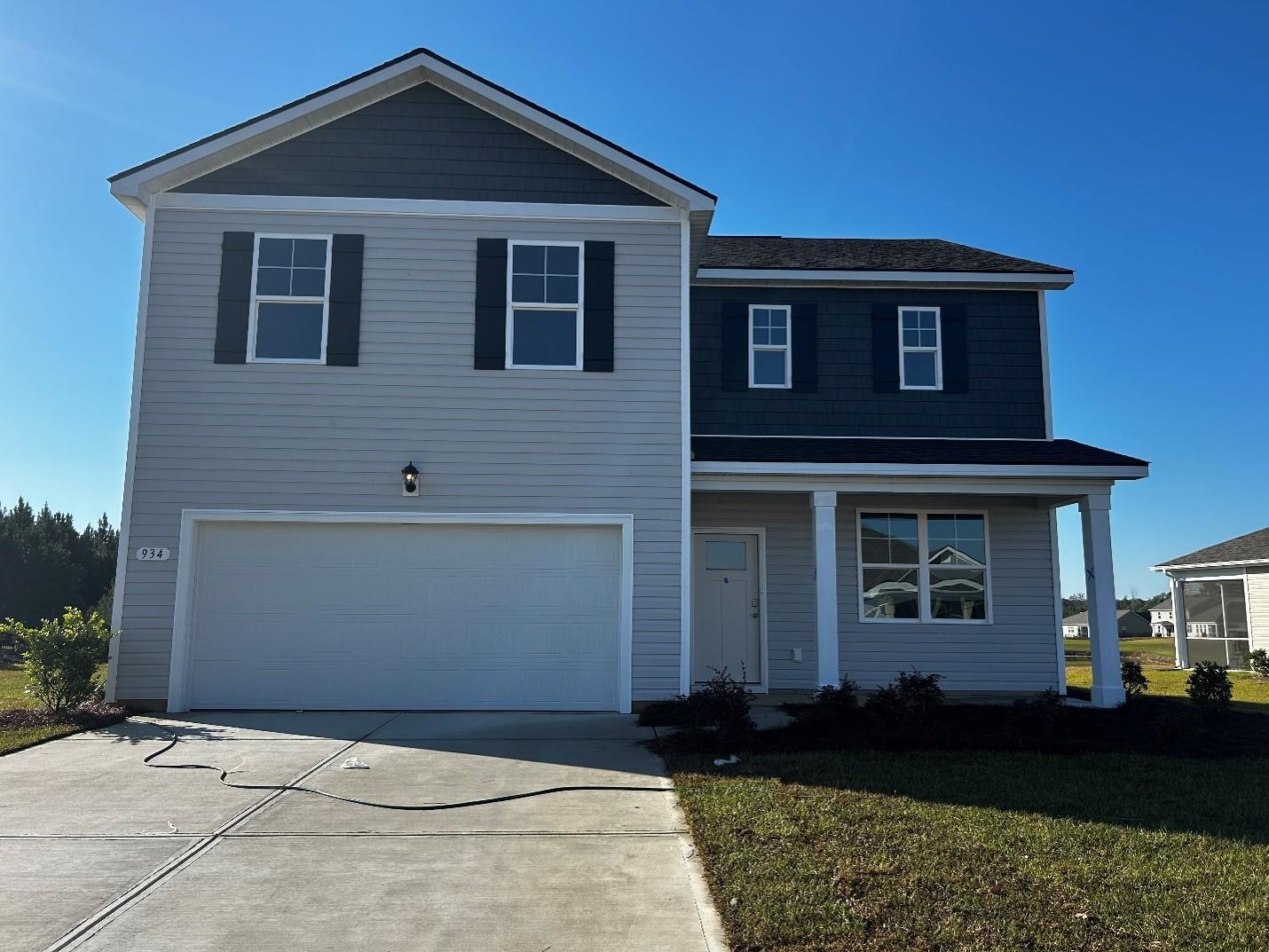 934 Farmers Passage Loop Property Photo 1
