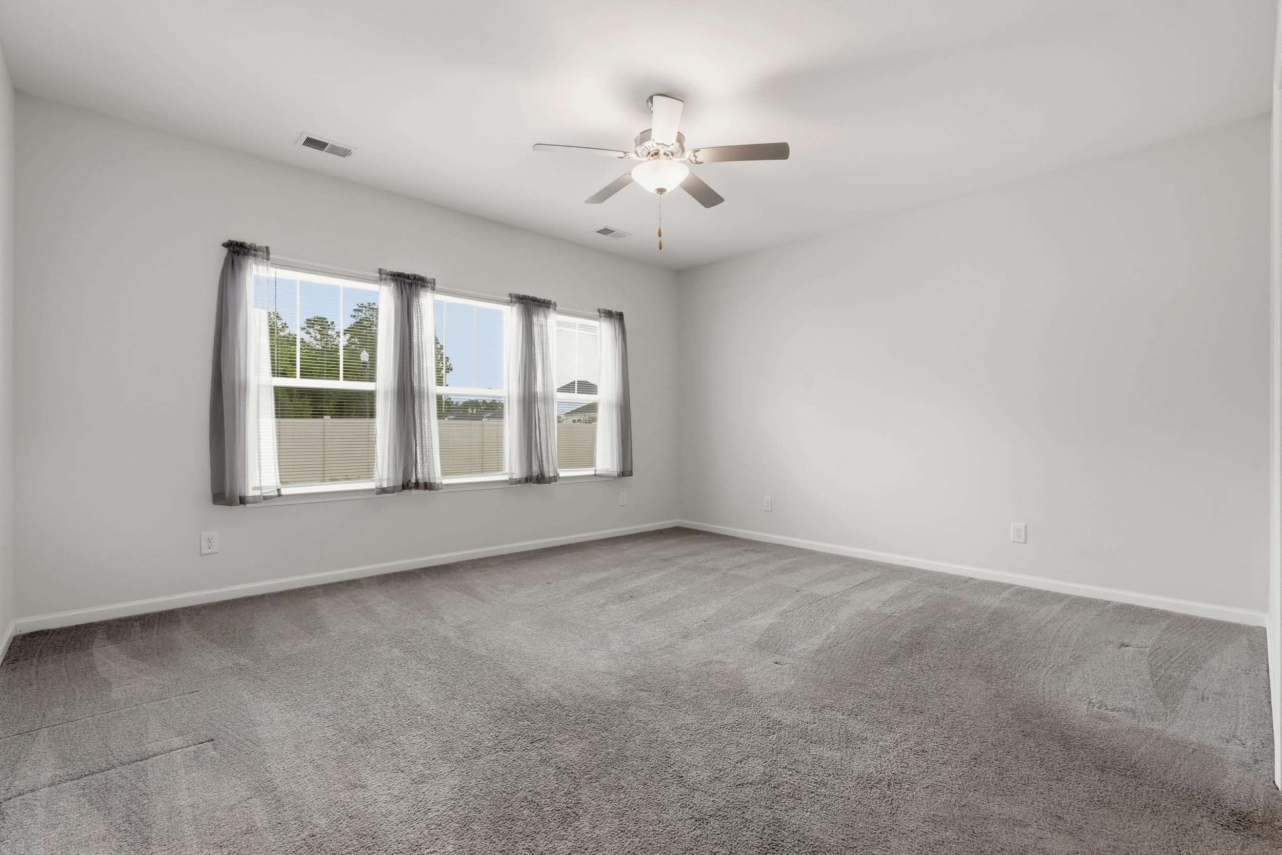 5555 Redleaf Rose Dr. Property Photo 14