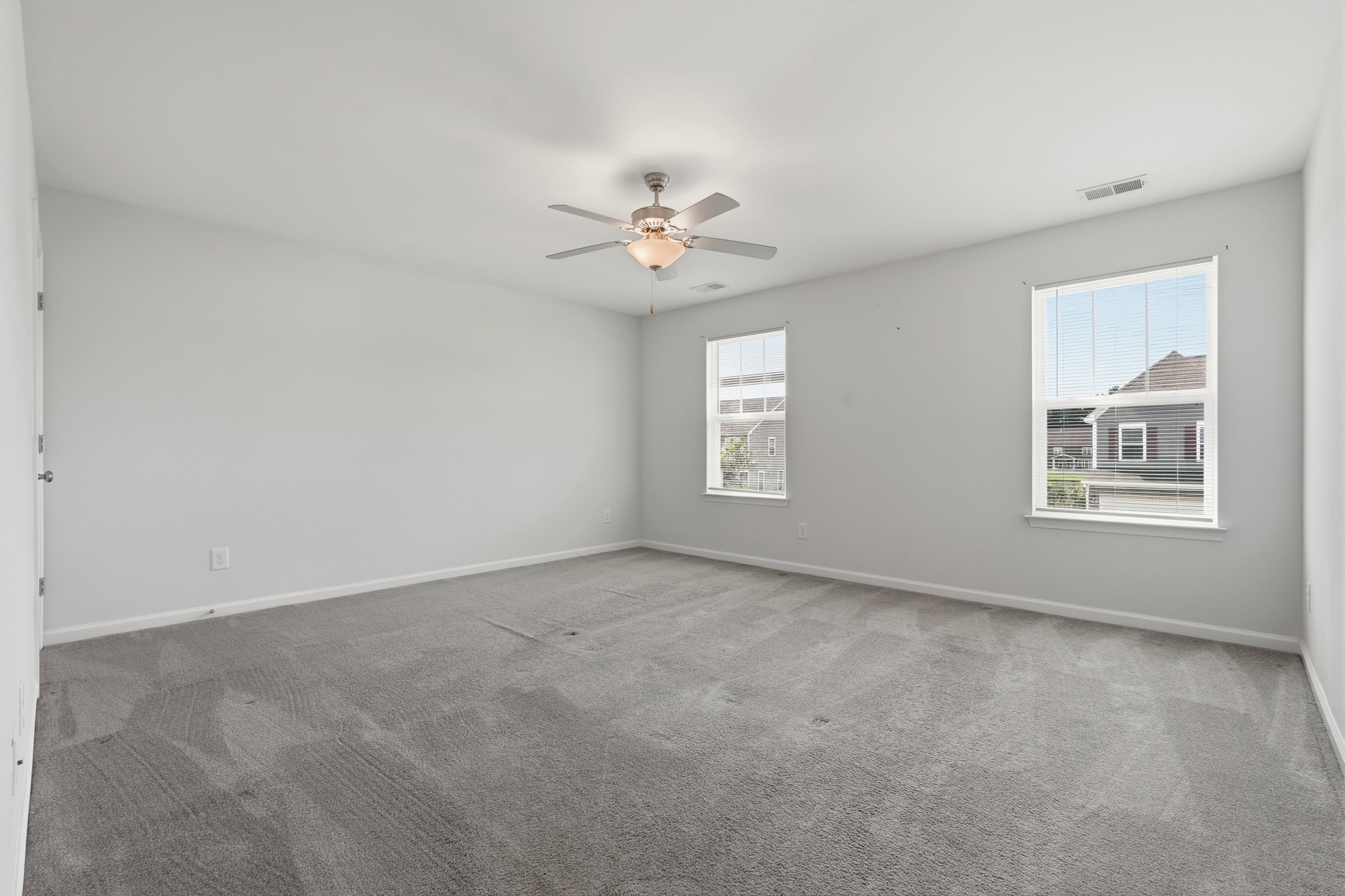 5555 Redleaf Rose Dr. Property Photo 19
