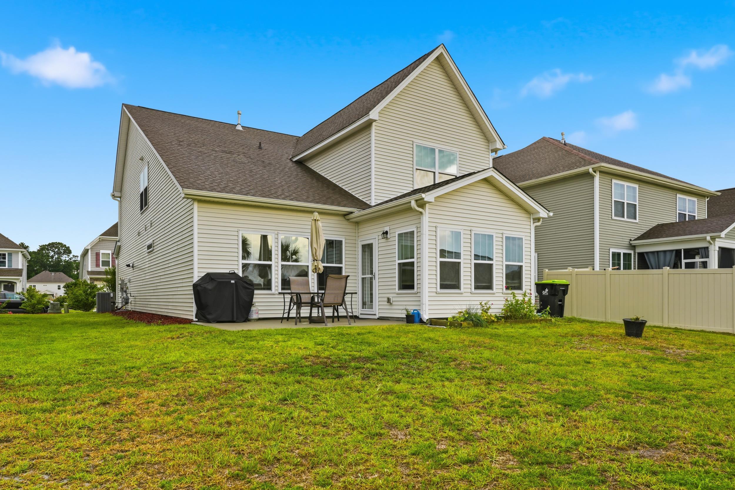 5555 Redleaf Rose Dr. Property Photo 30