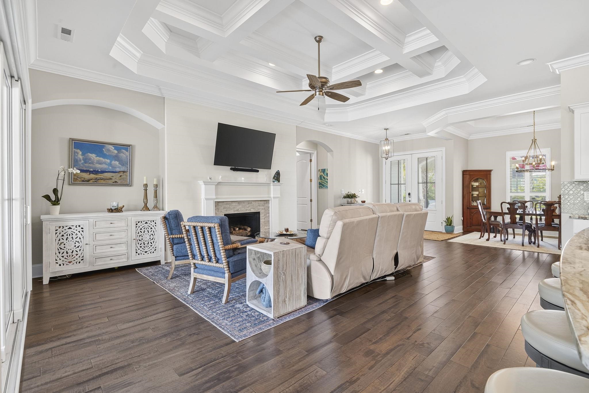 5968 Bolsena Place Property Photo 11