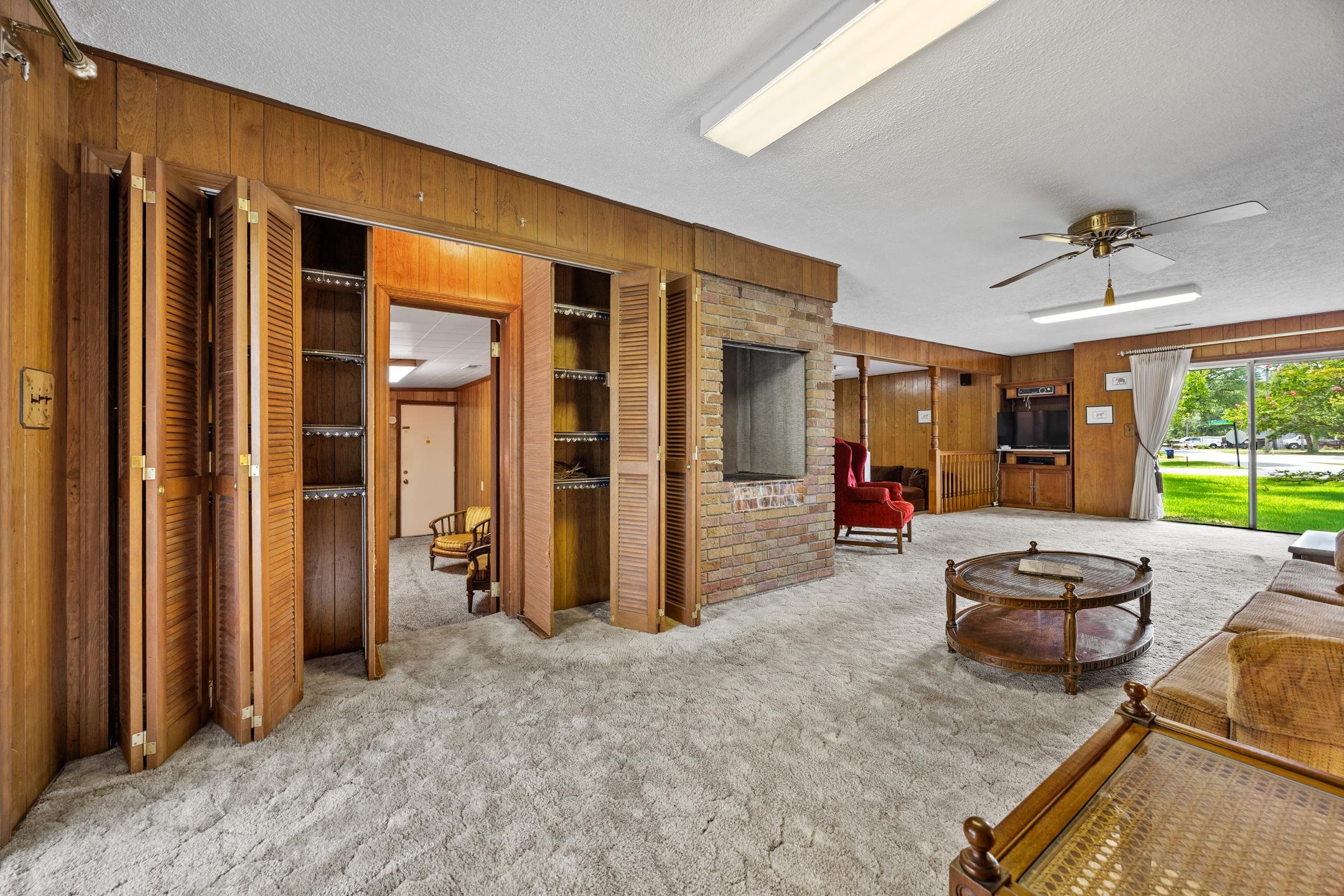 4000 Poinsett St. Property Photo 12