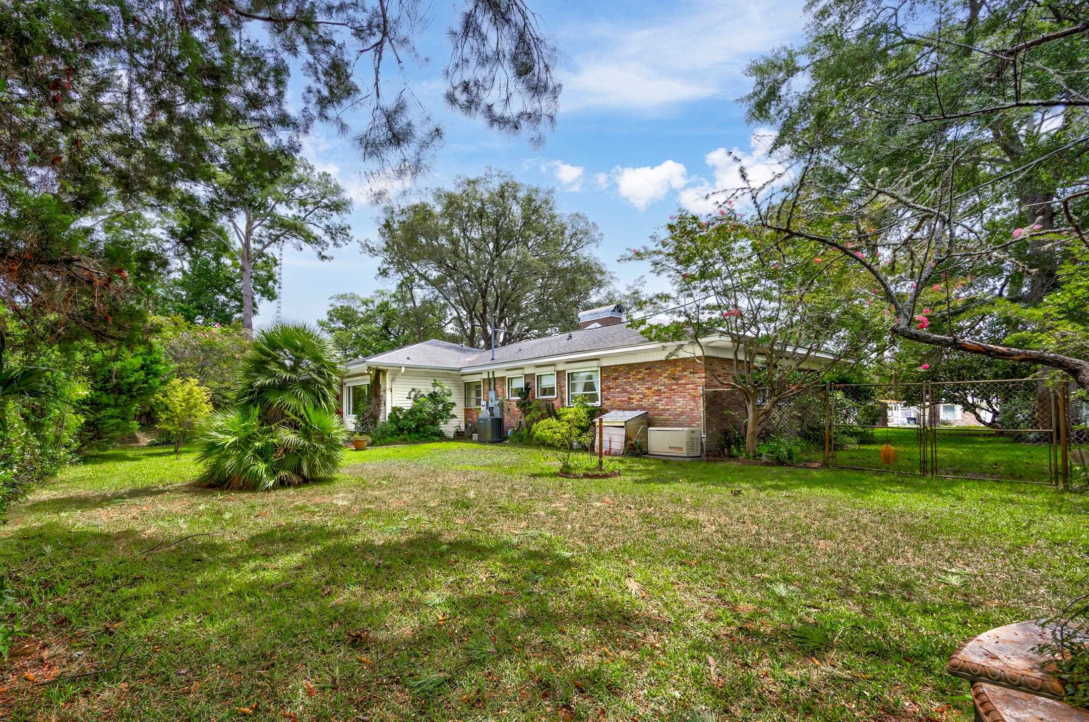 4000 Poinsett St. Property Photo 40