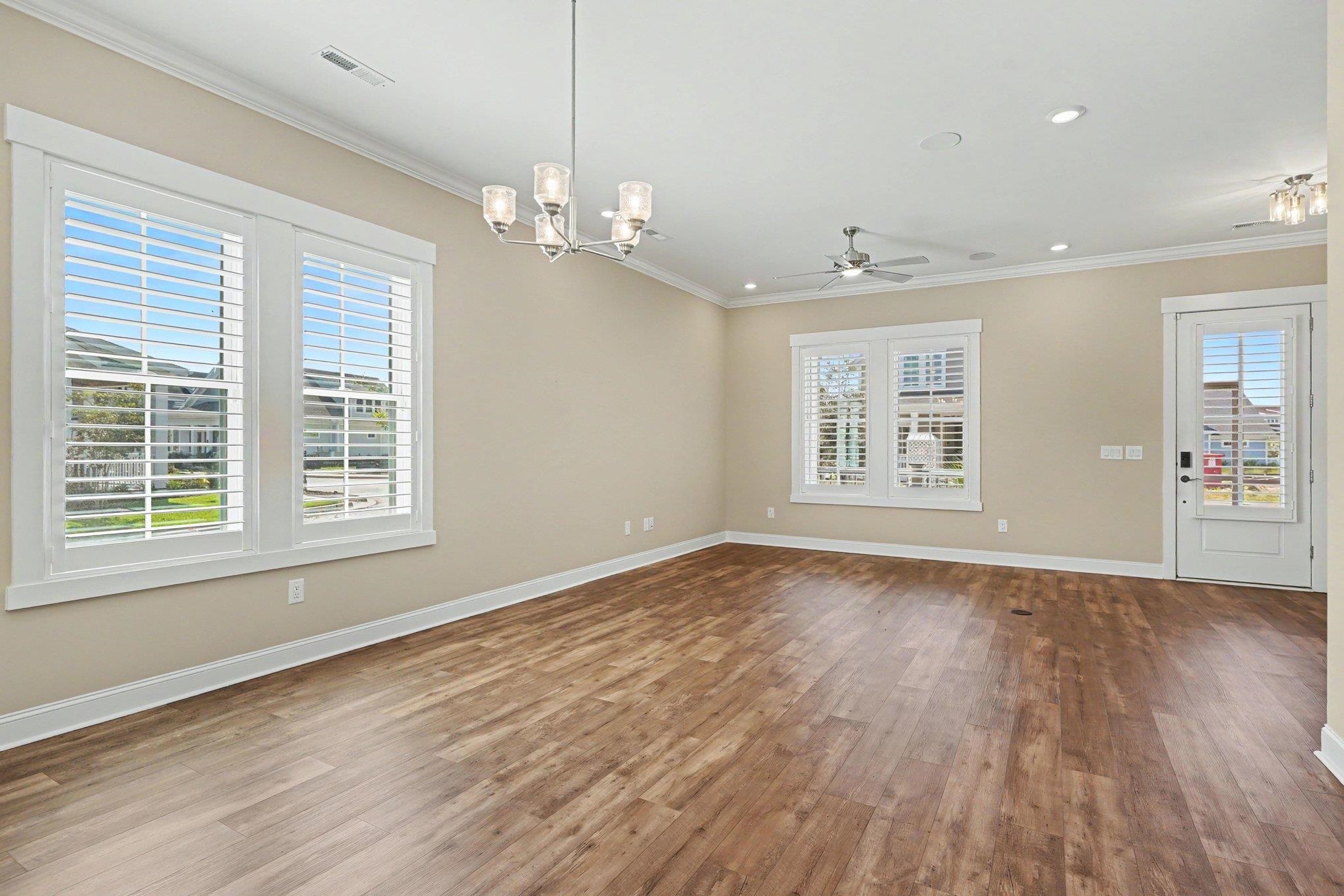 8155 Living Tide Dr. Property Photo 5