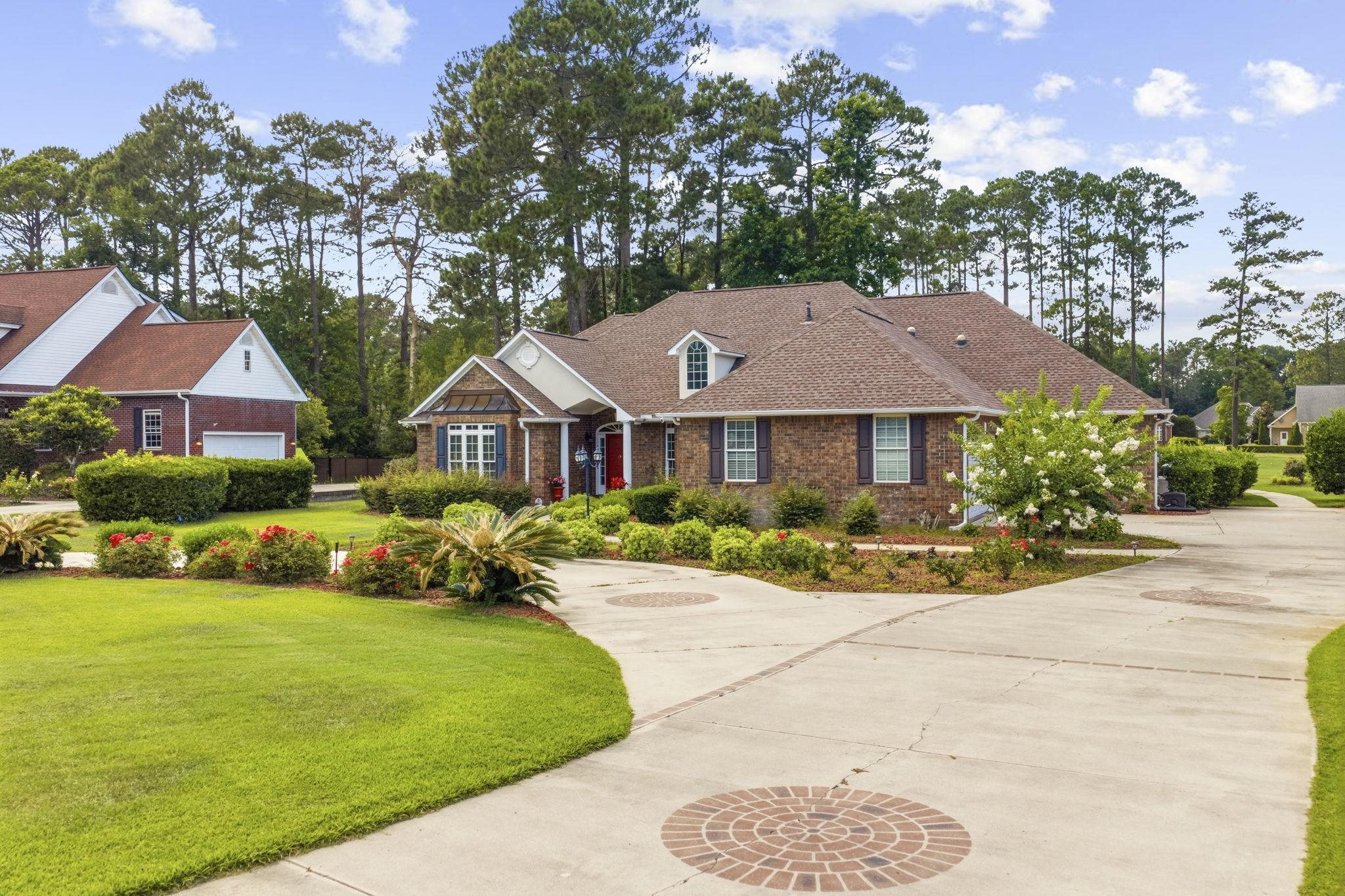 4727 National Dr. Property Photo 2
