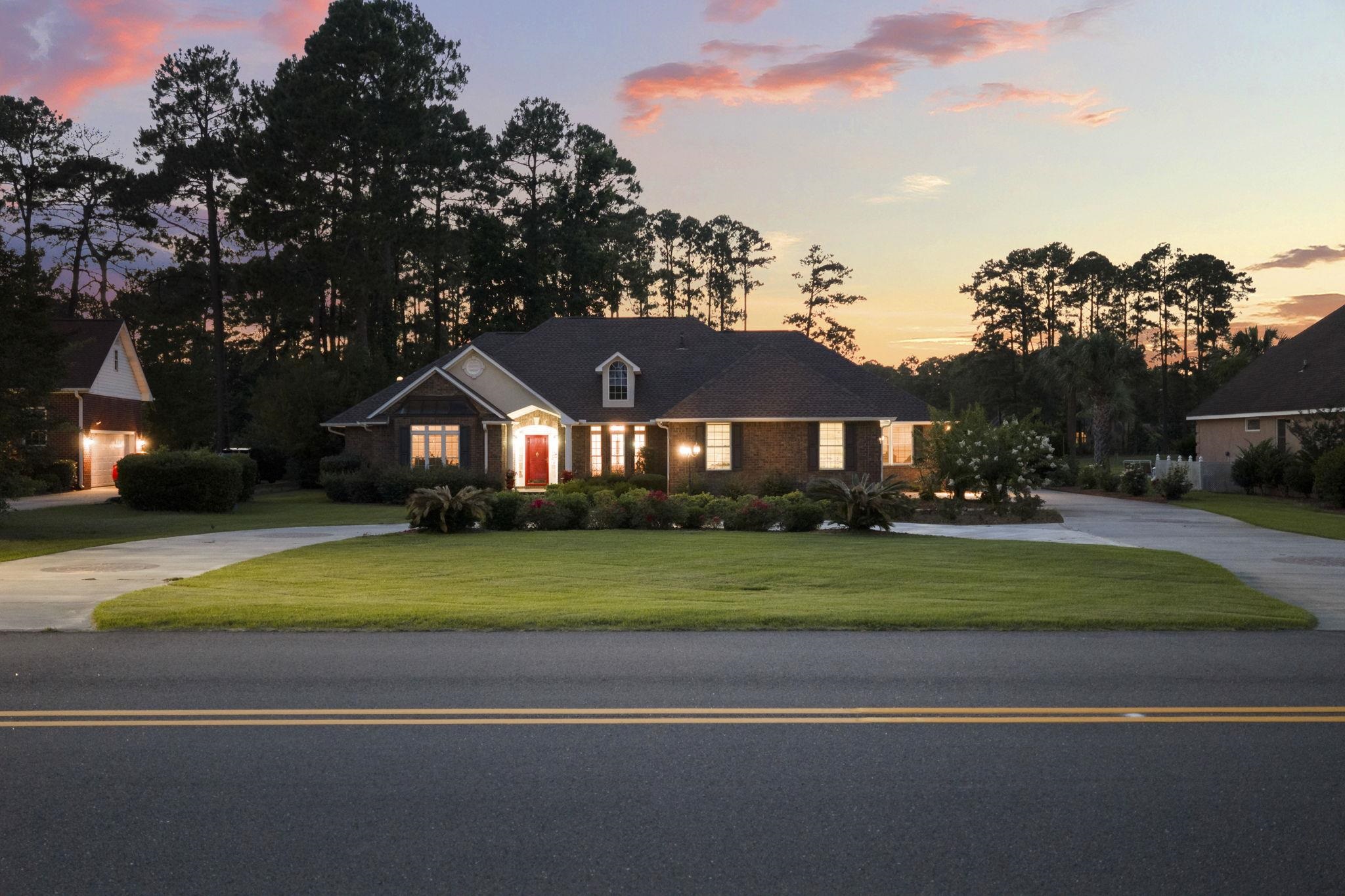 4727 National Dr. Property Photo 8