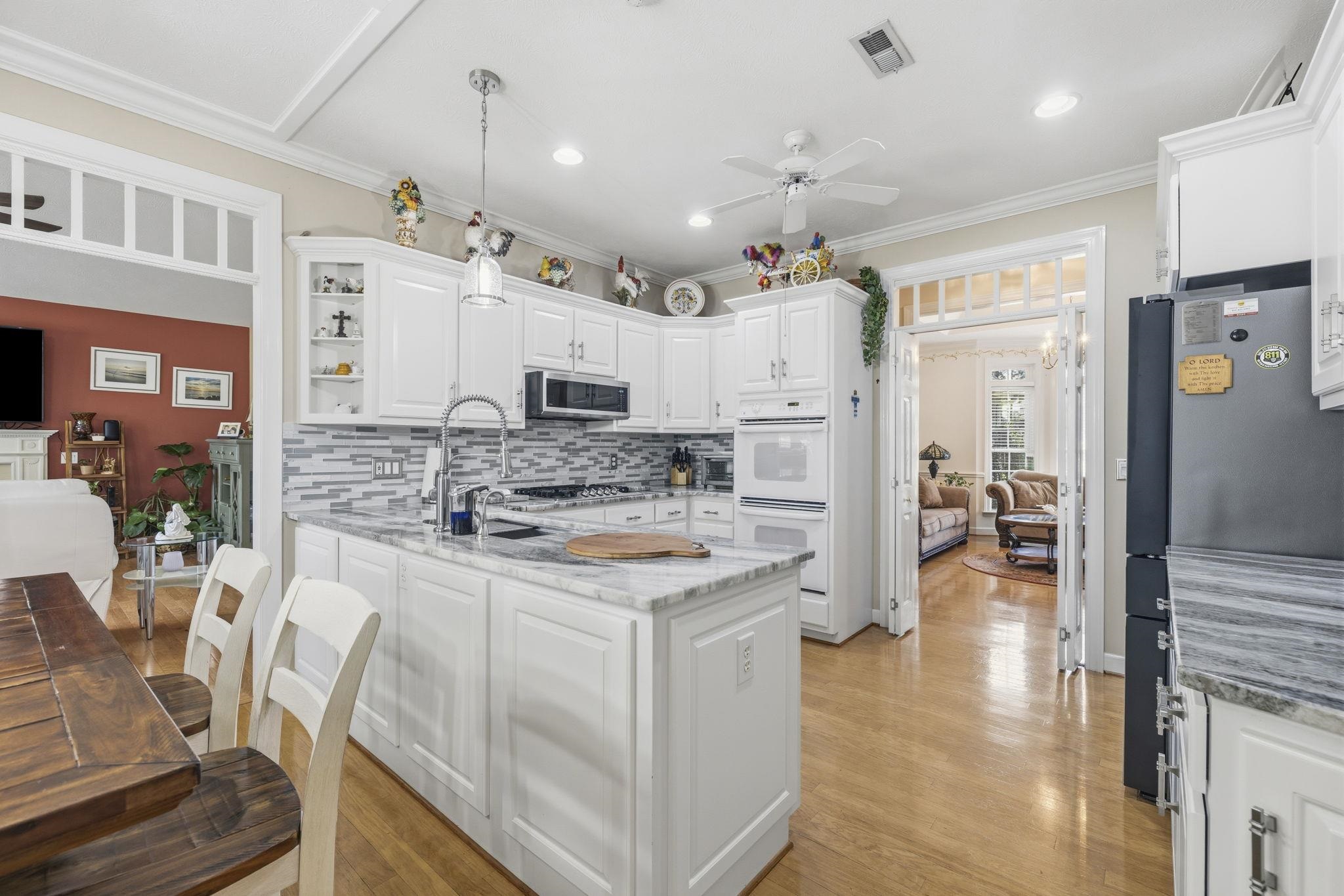 4727 National Dr. Property Photo 18