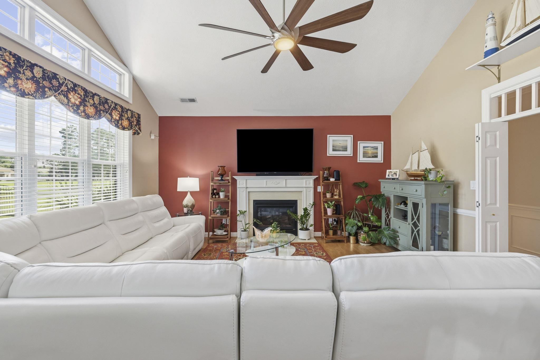 4727 National Dr. Property Photo 27