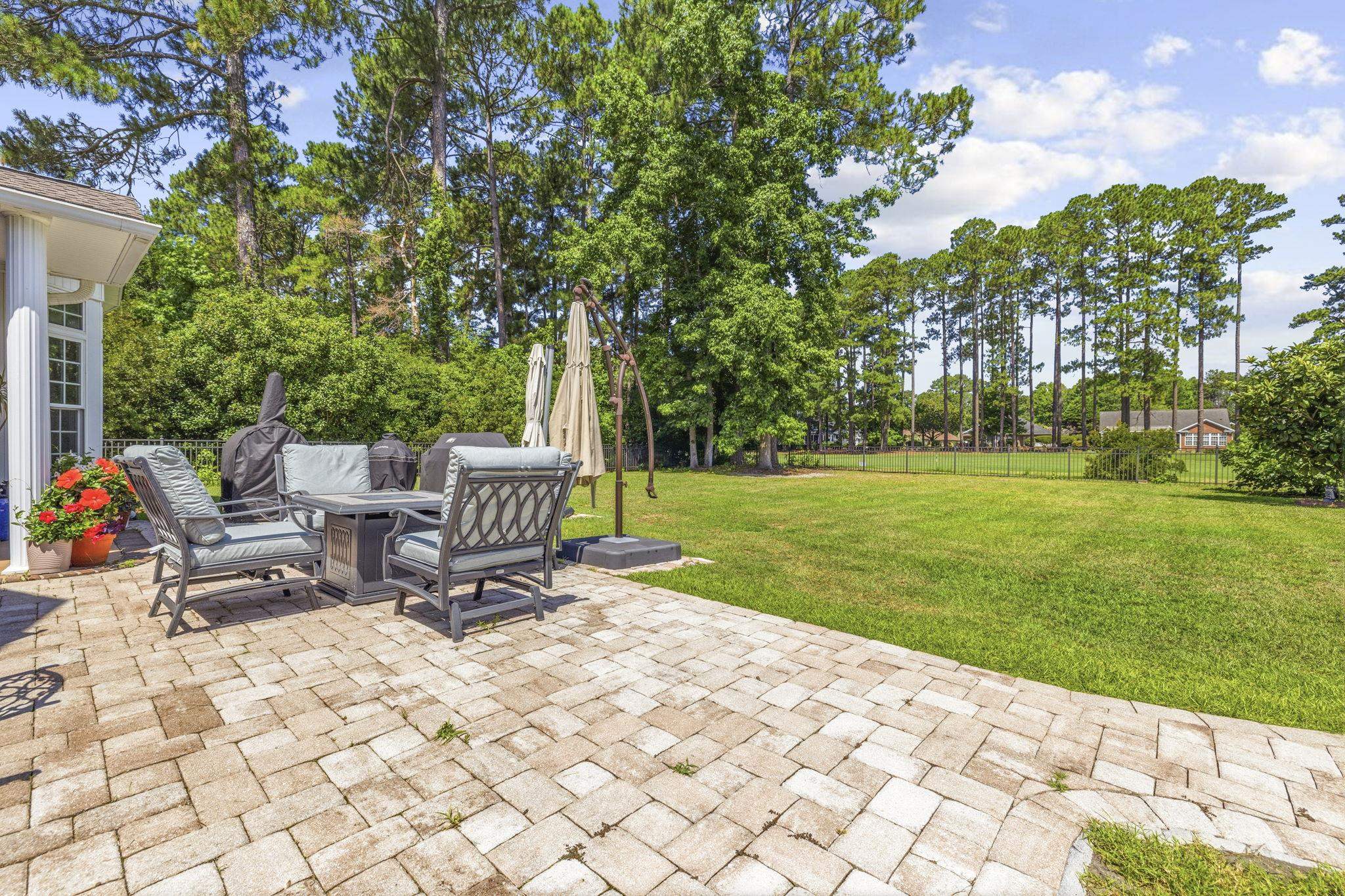 4727 National Dr. Property Photo 53