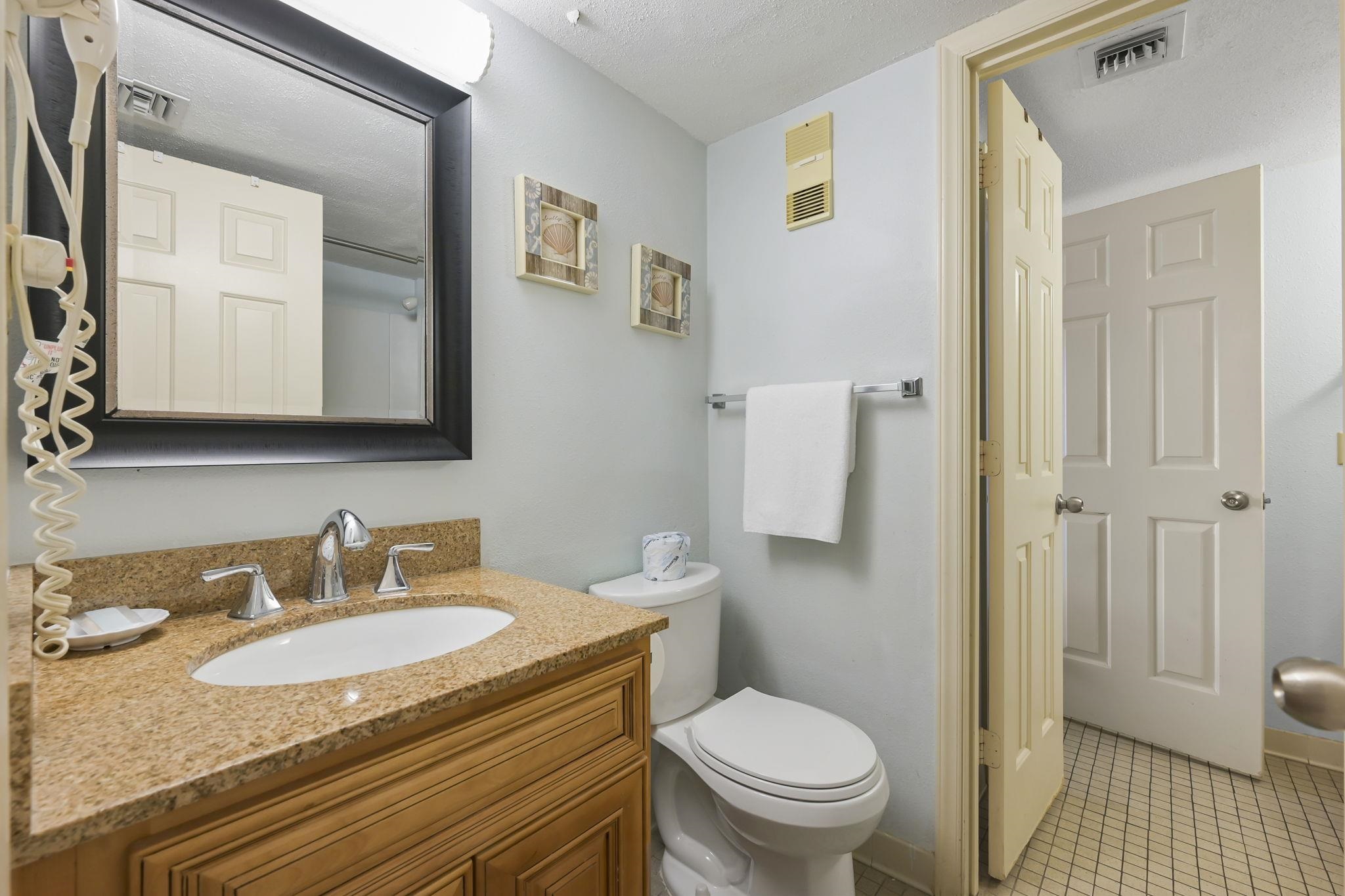 5511 N Ocean Blvd. Property Photo 7