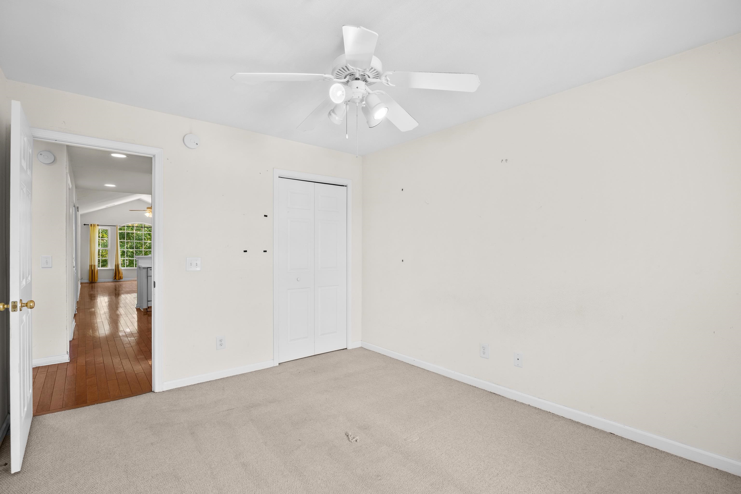 1125 Blue Stem Dr. Property Photo 16