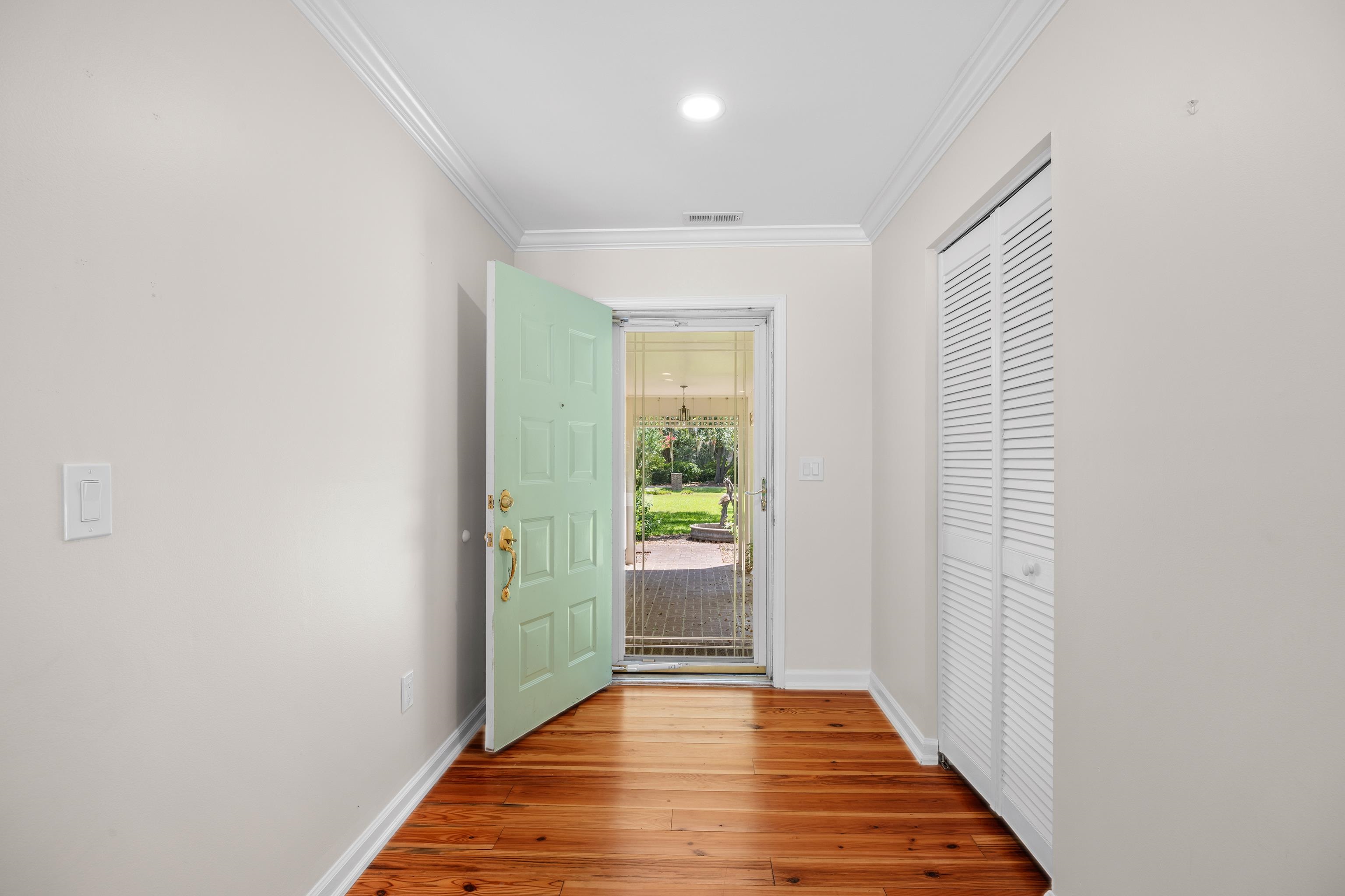 2279 Waverly Rd. Property Photo 5
