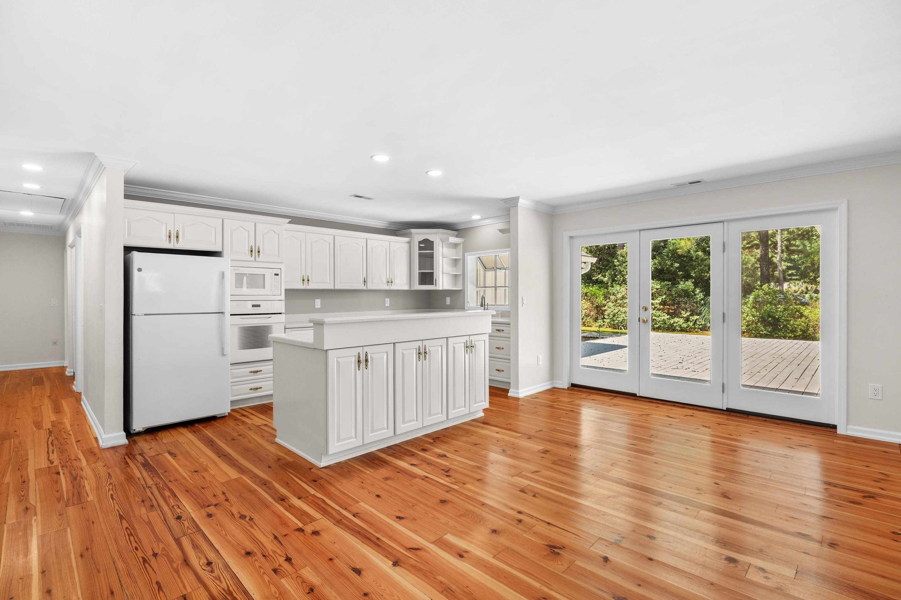 2279 Waverly Rd. Property Photo 14