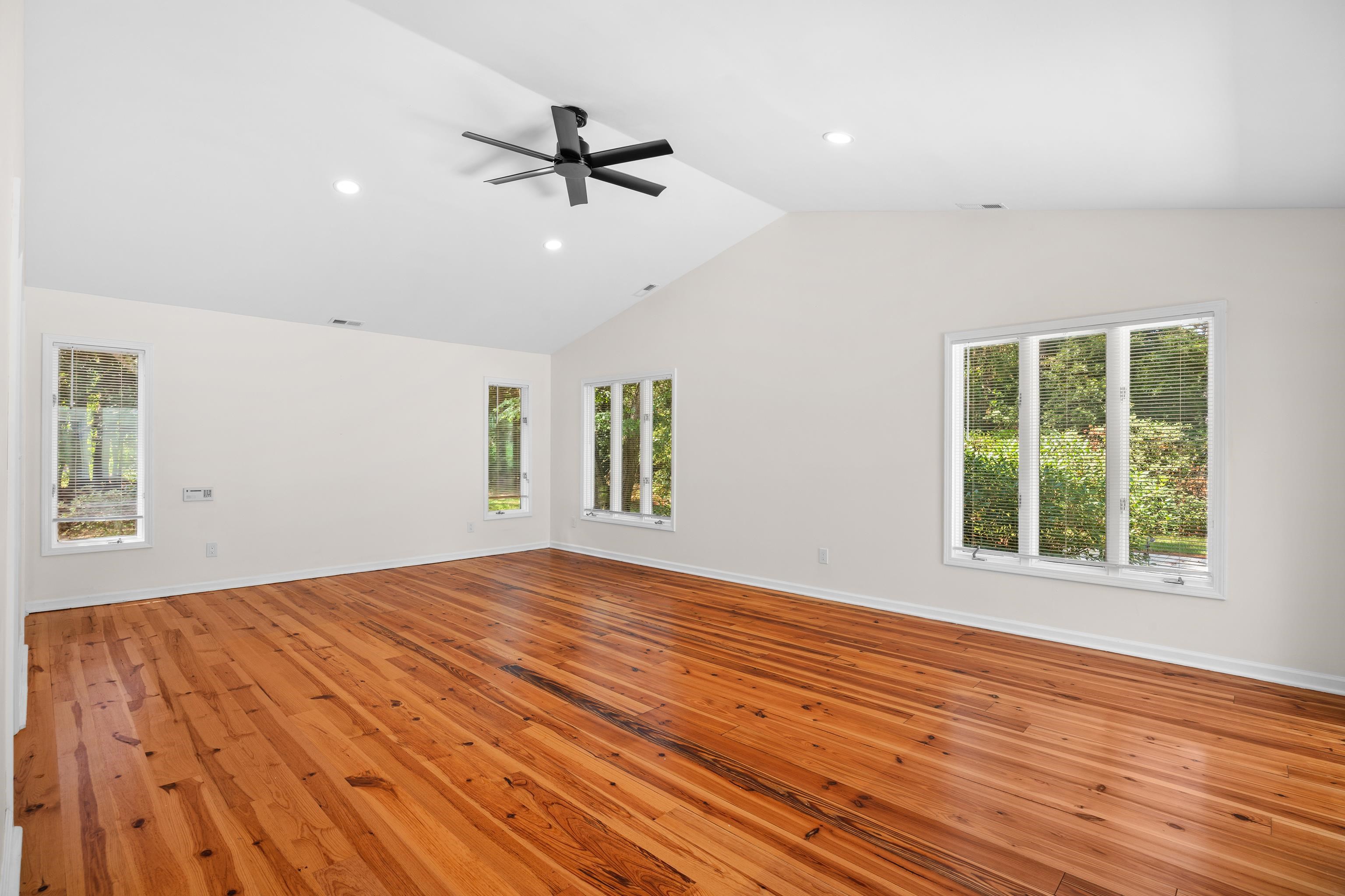 2279 Waverly Rd. Property Photo 23