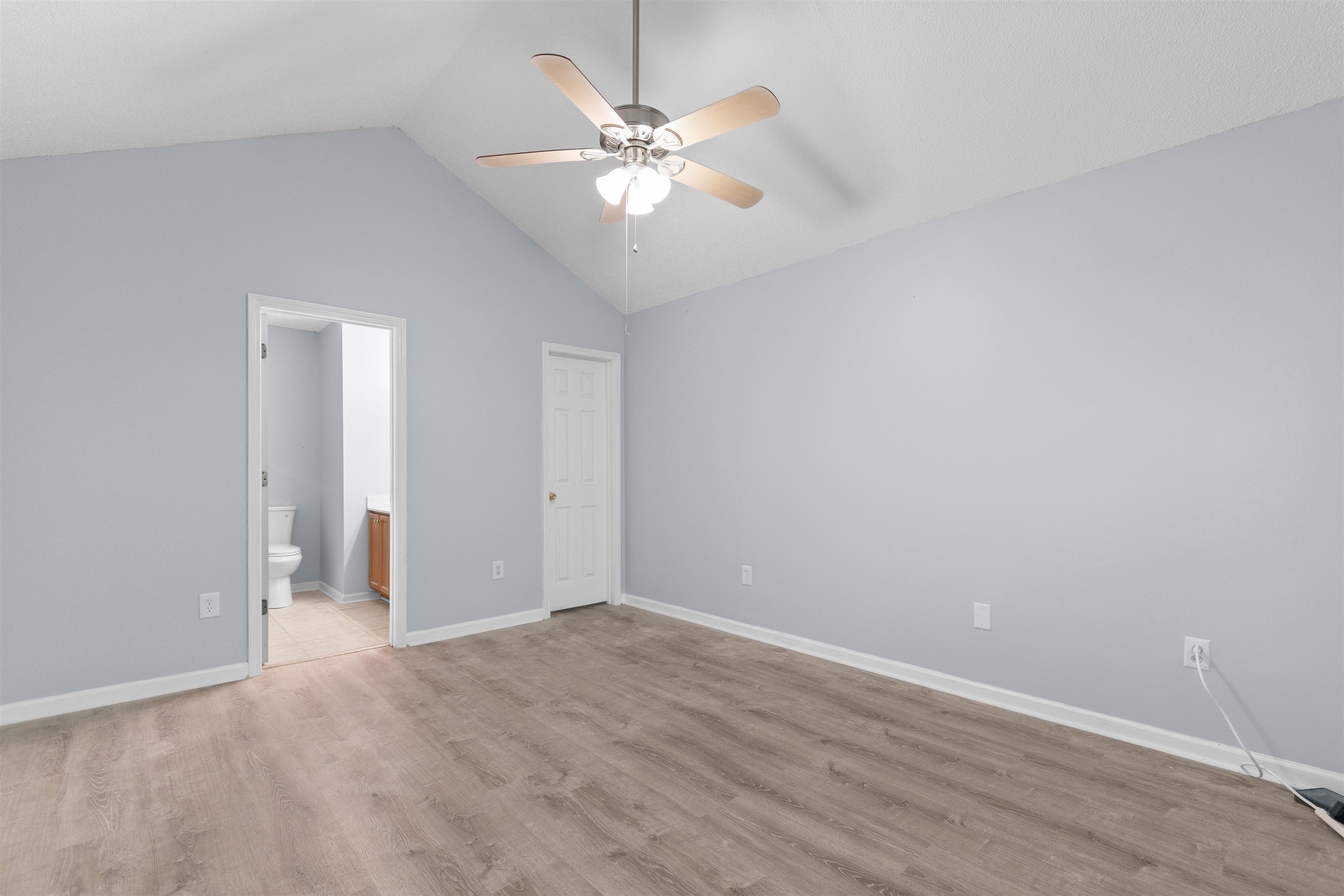 1090 Stanton Pl. Property Photo 16