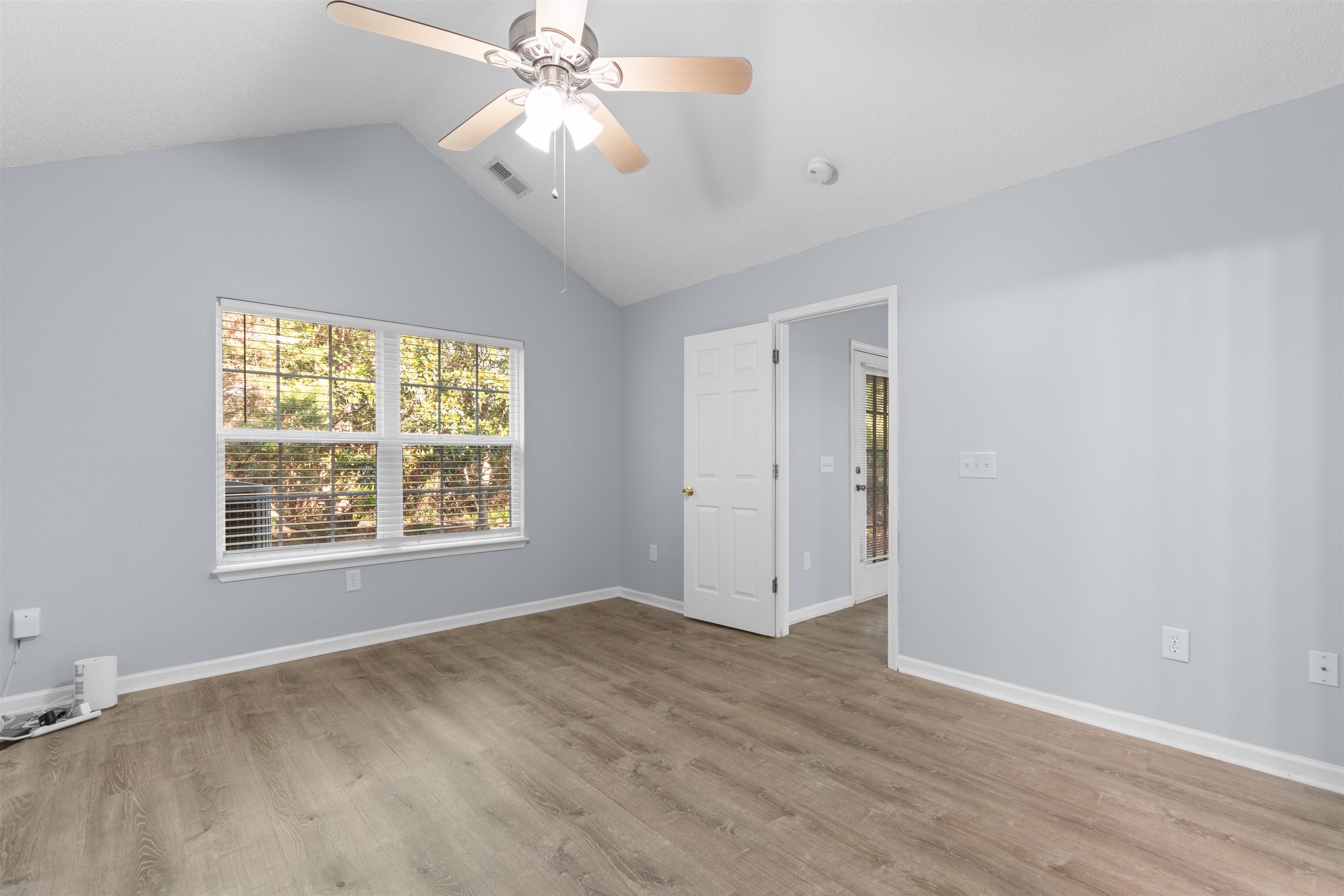 1090 Stanton Pl. Property Photo 17