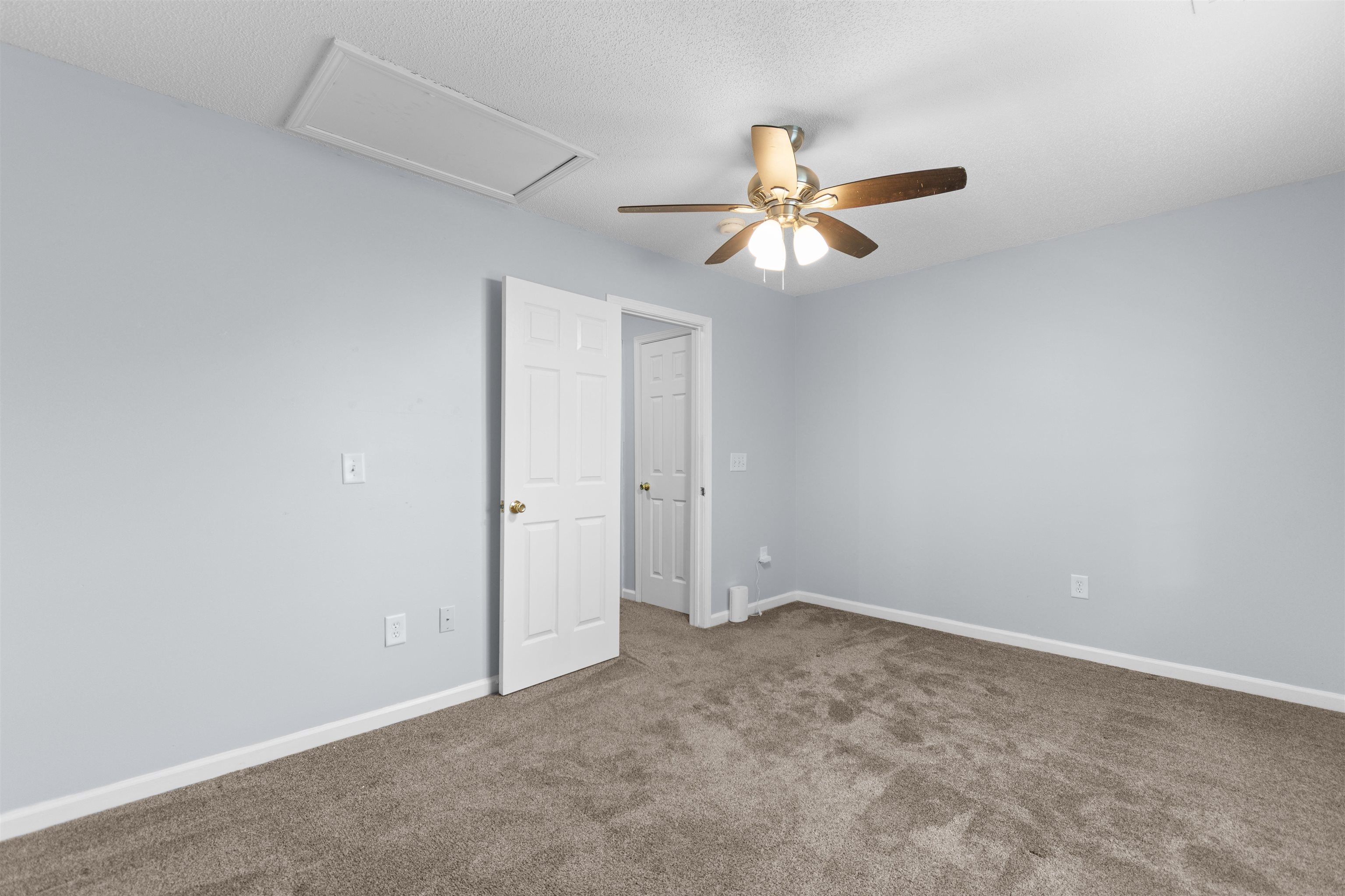 1090 Stanton Pl. Property Photo 27