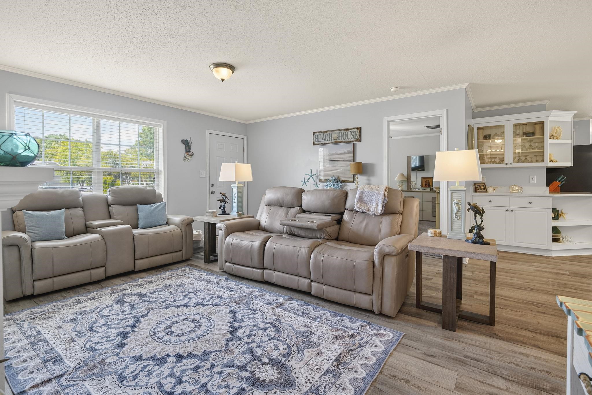 288 Stone Throw Dr. Property Photo 8