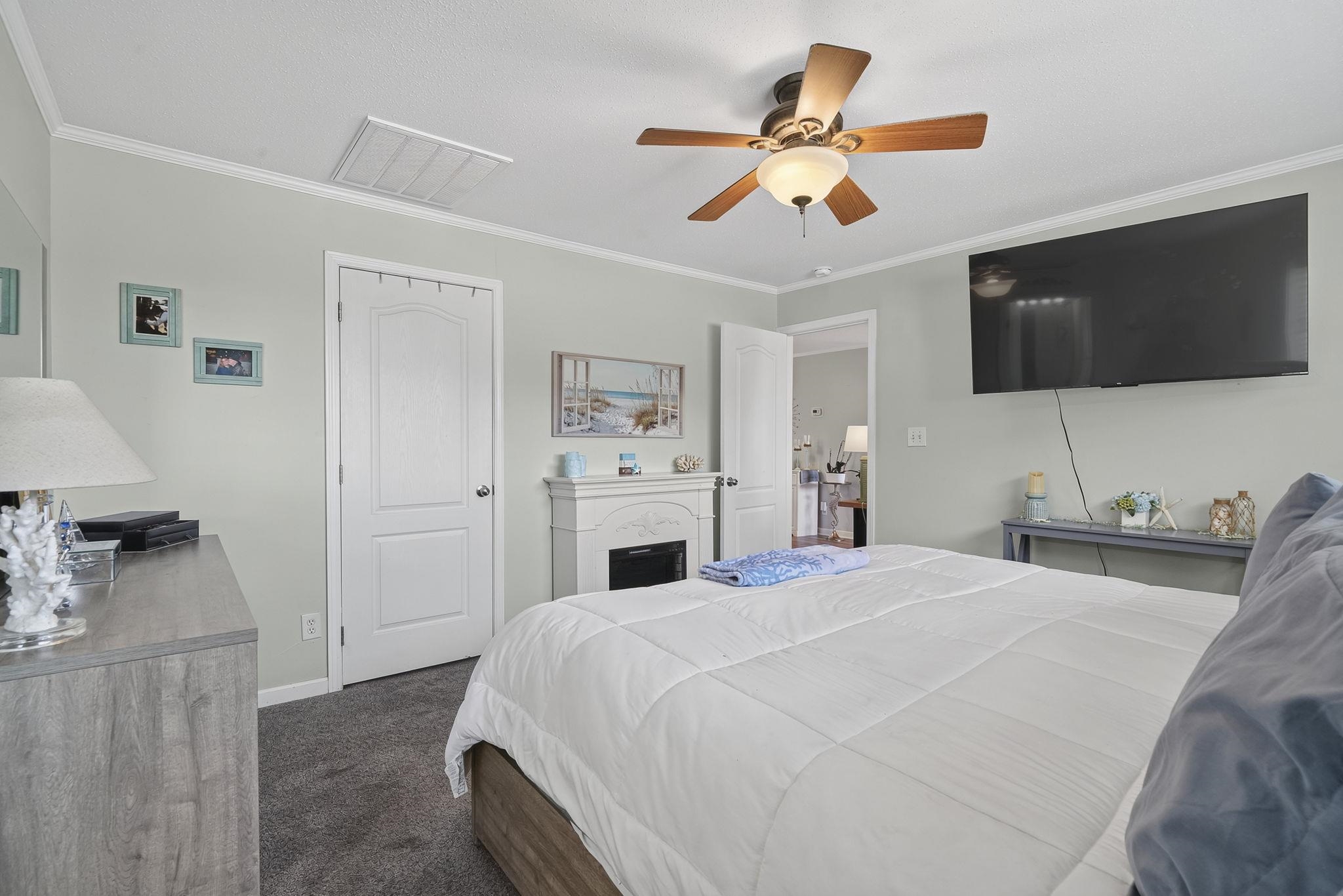 288 Stone Throw Dr. Property Photo 14