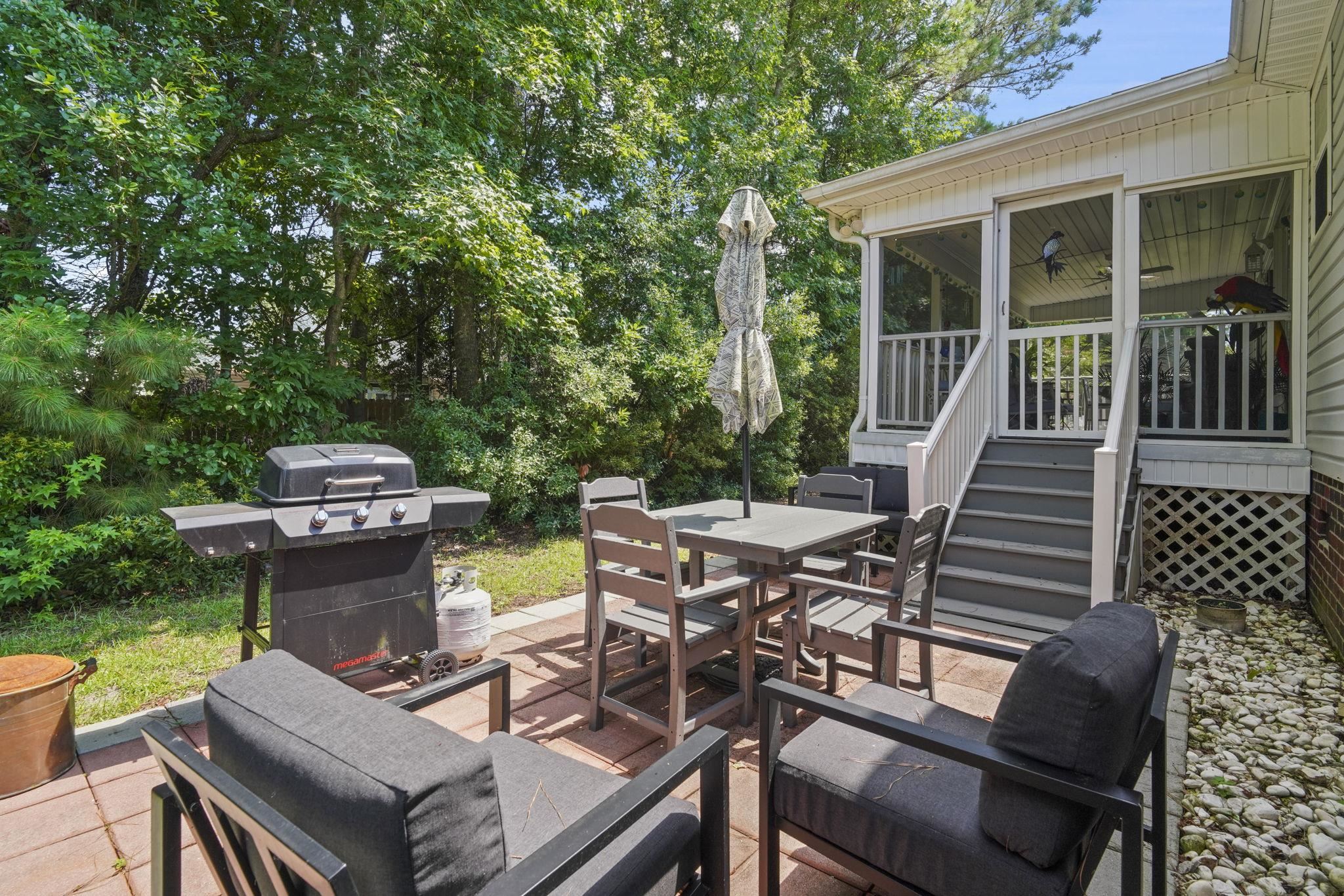 288 Stone Throw Dr. Property Photo 33