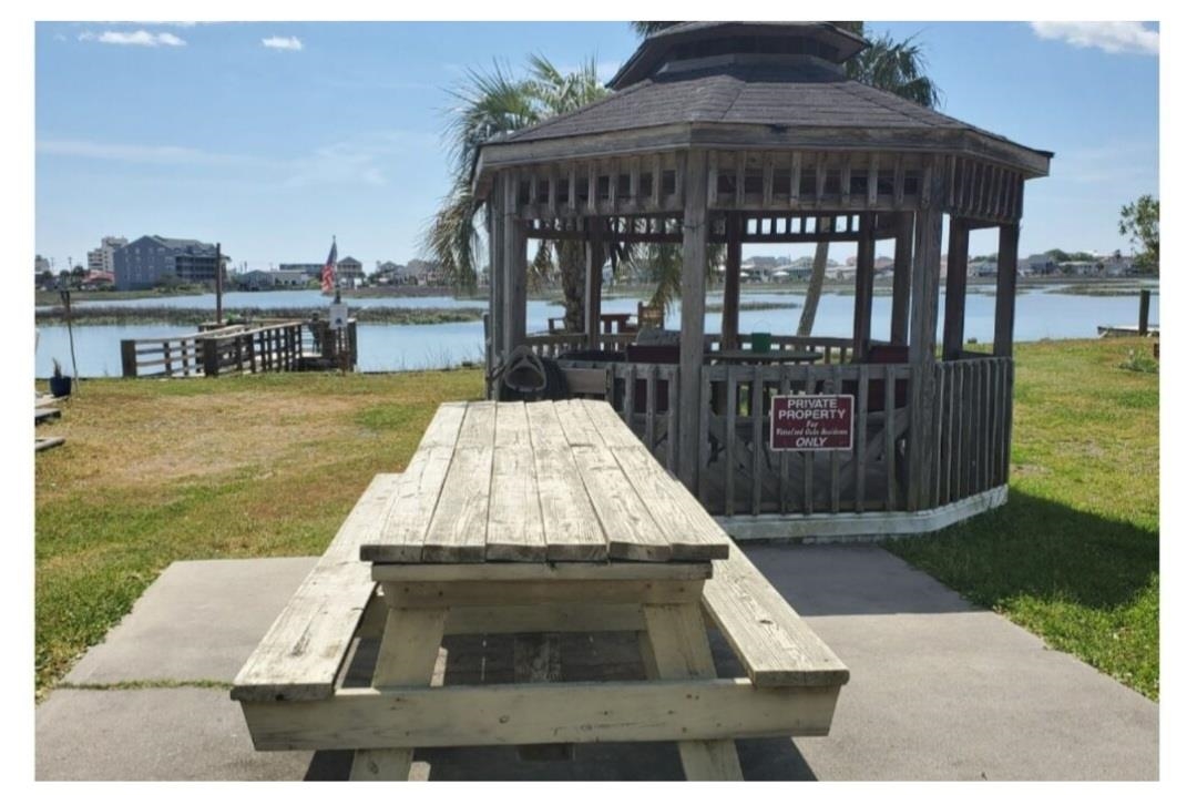 474 W Banks Dr. Property Photo 32