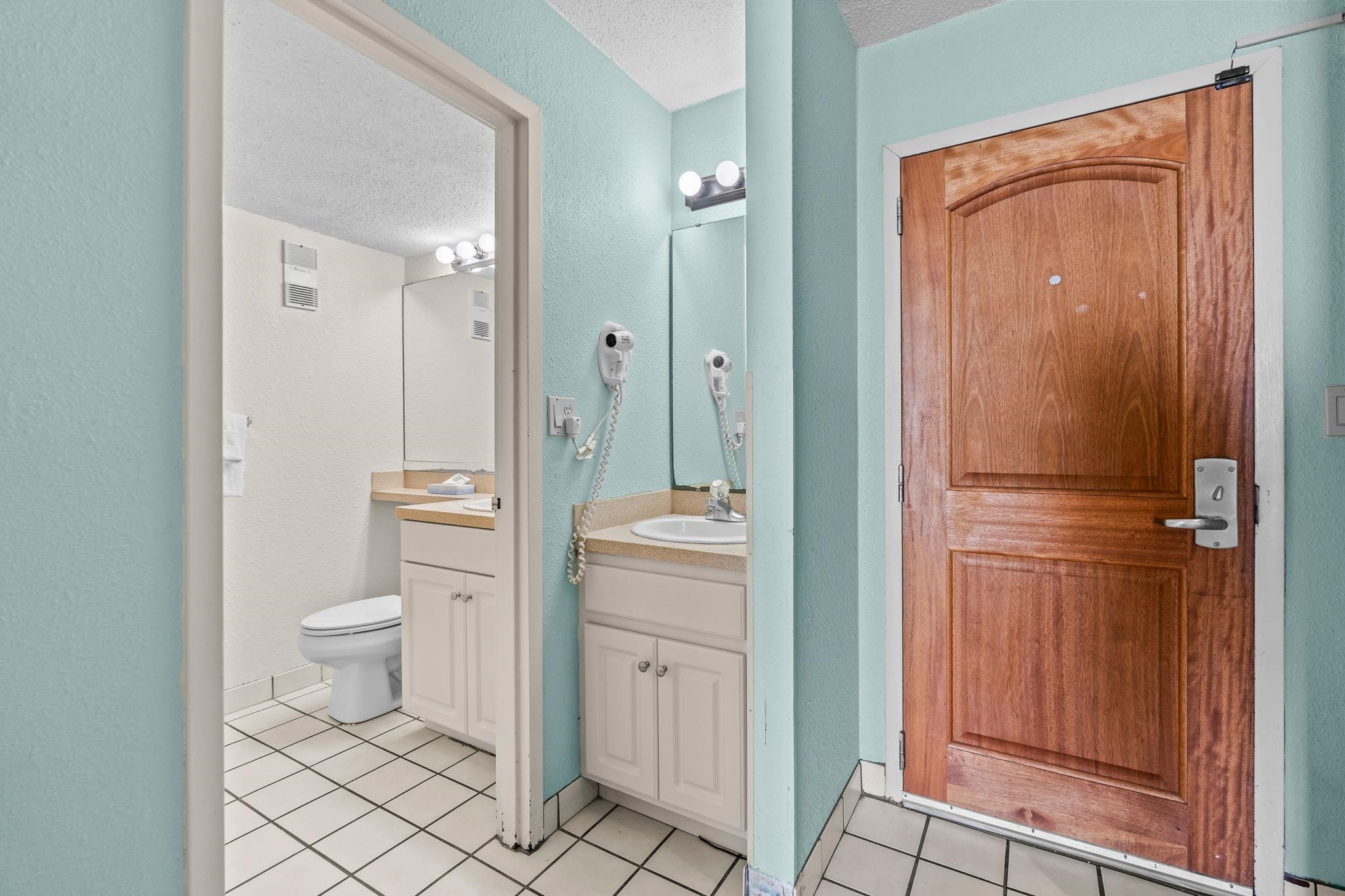 9550 Shore Dr. Property Photo 18