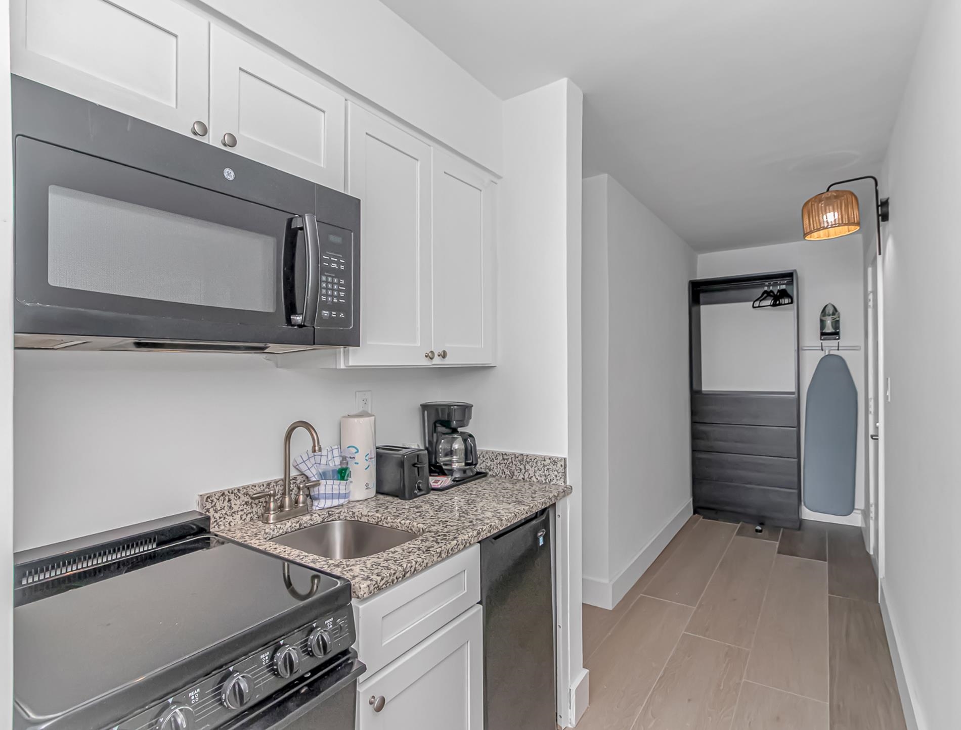 2209 S Ocean Blvd. Property Photo 9