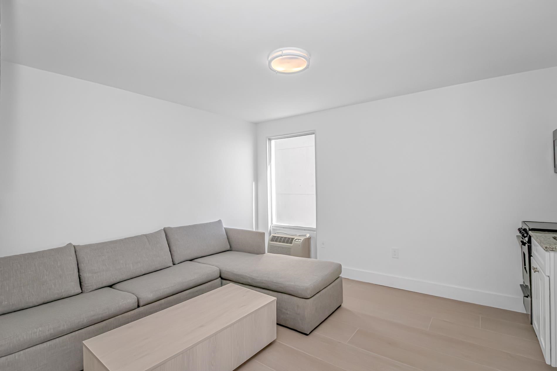 2209 S Ocean Blvd. Property Photo 10