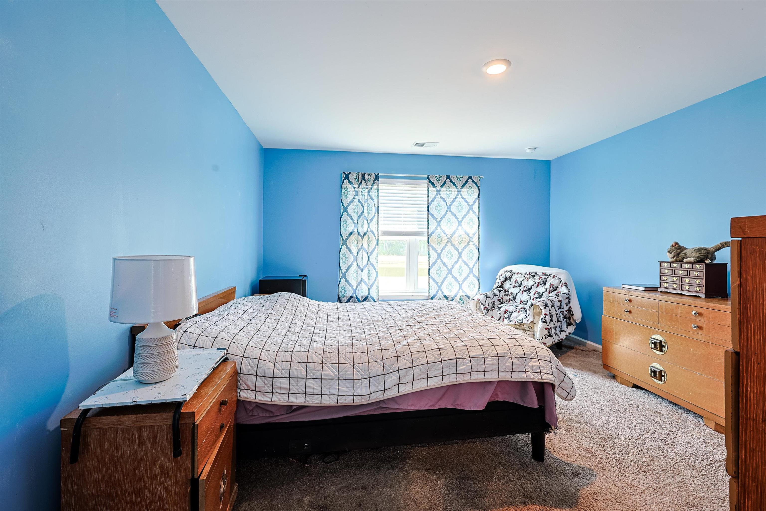 305 Woodcross Court Property Photo 13