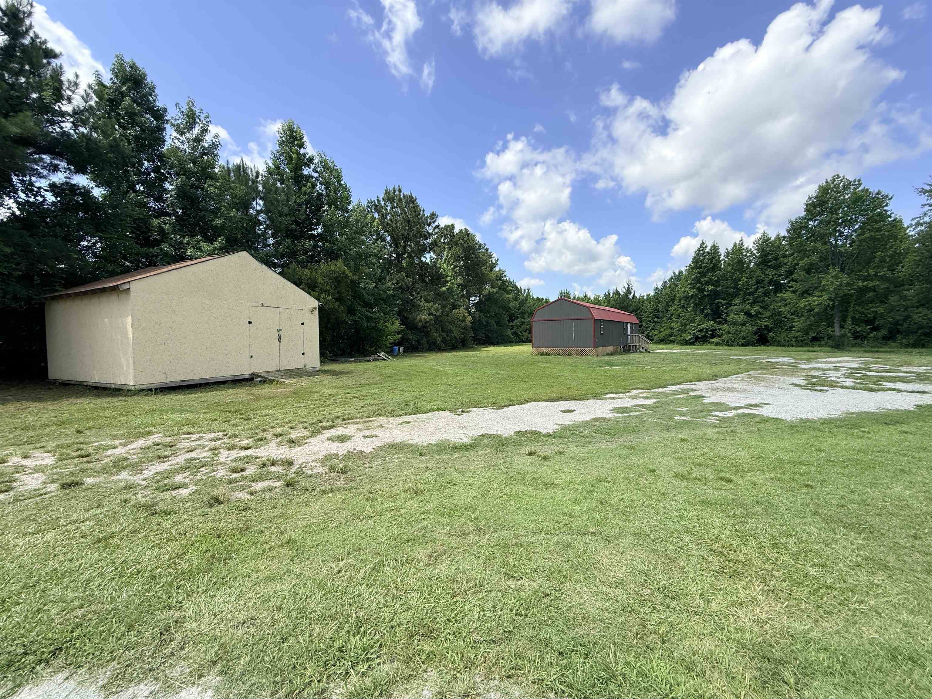 1991 Church Rd. Property Photo 4