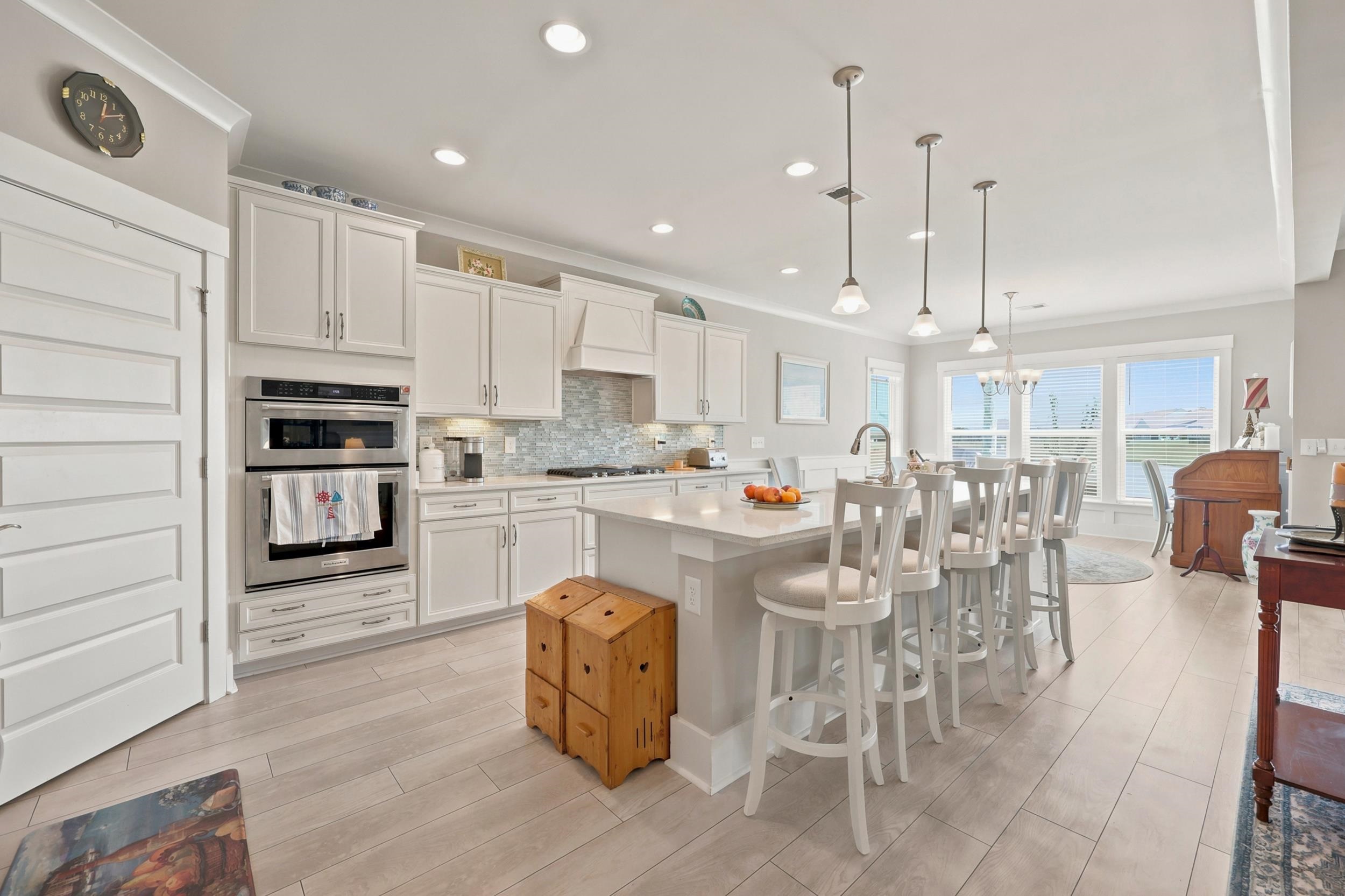 1200 Arezzo Ave. Property Photo 2